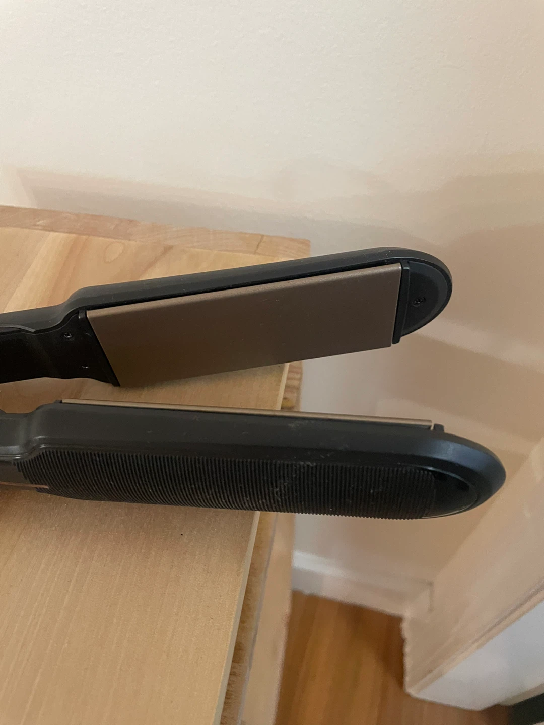 Conair Hair Straightener - photo 3