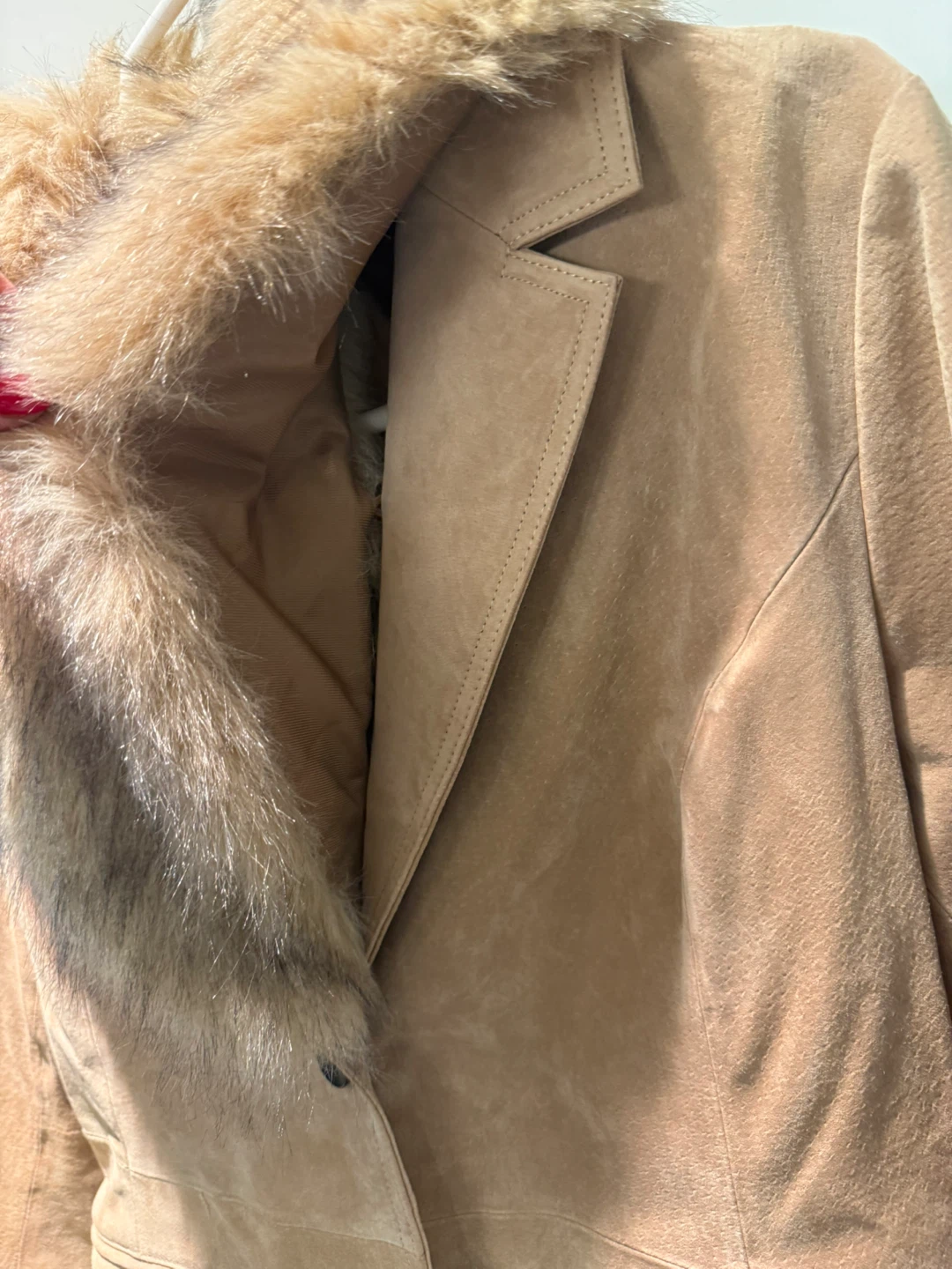 Tan Suede Jacket with Fur Collar and Cuffs - photo 3