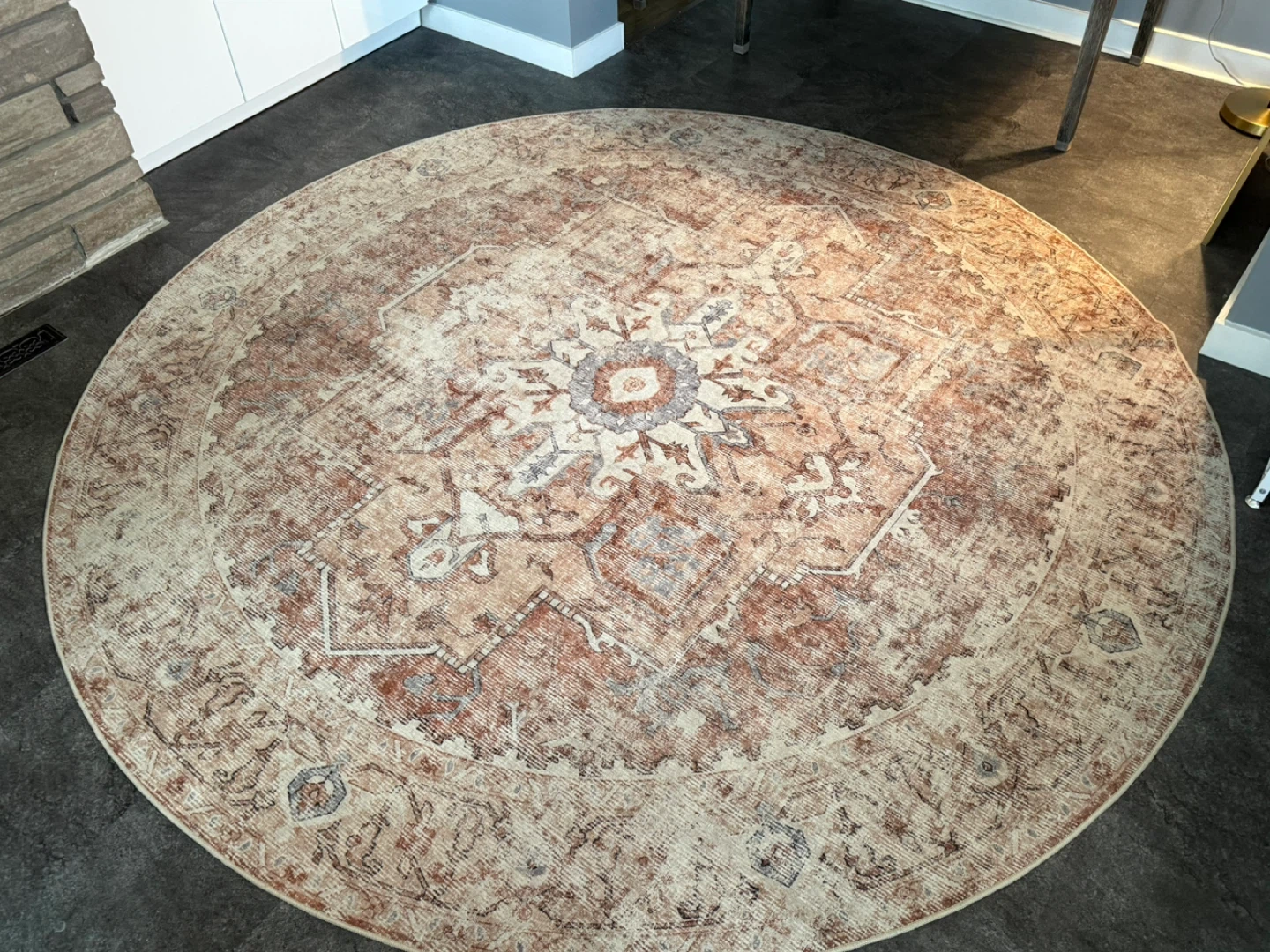 Round Area Rug - photo 4