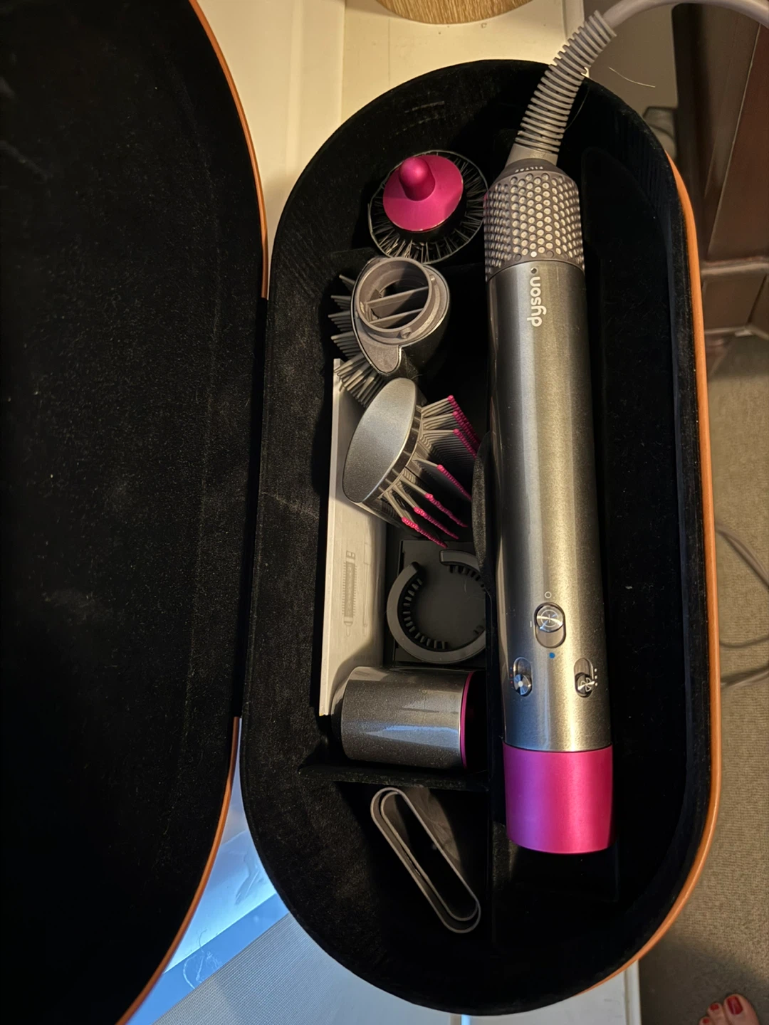 Dyson Airwrap Complete Set with Case and diffuser - photo 2