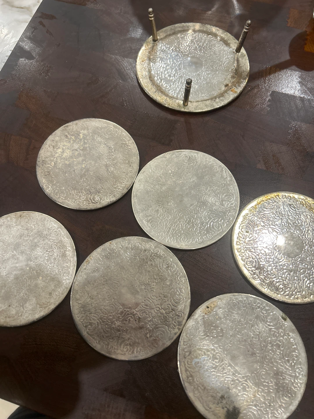 Vintage Embossed Coasters with Holder Set - photo 2