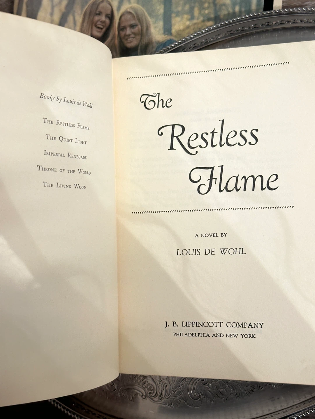 The Restless Flame Novel by Louis de Wohl - photo 4