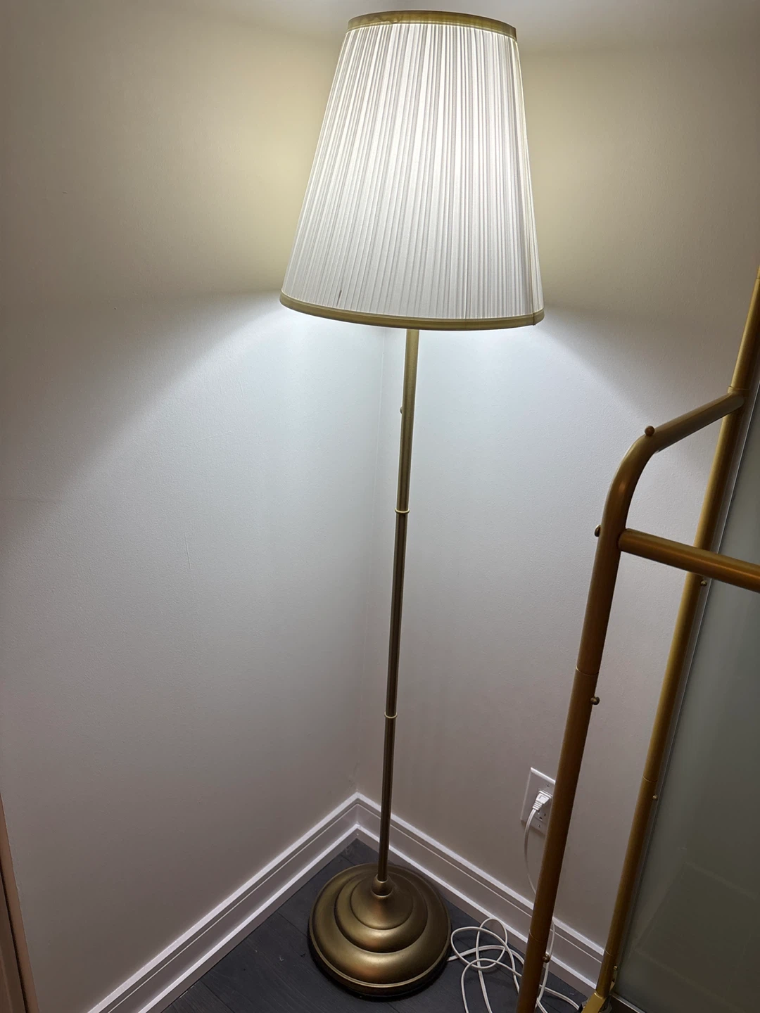 Pleated Shade Floor Lamp - Brass Finish