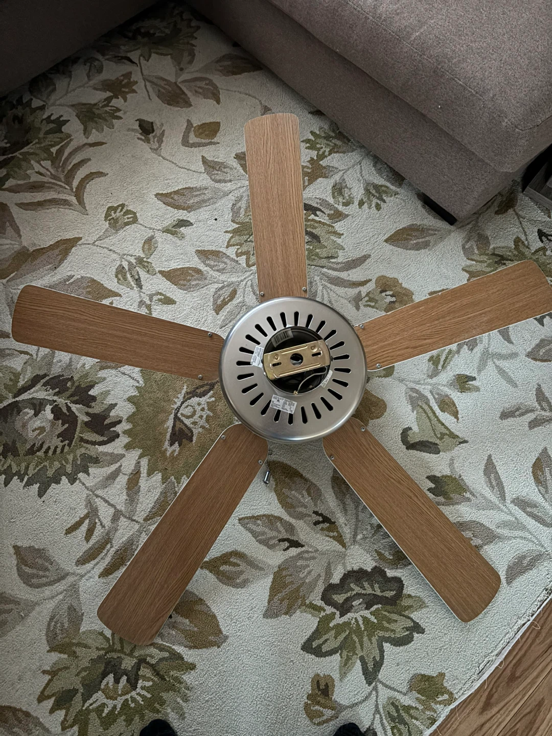 Ceiling Fan - 5 Blades - photo 2
