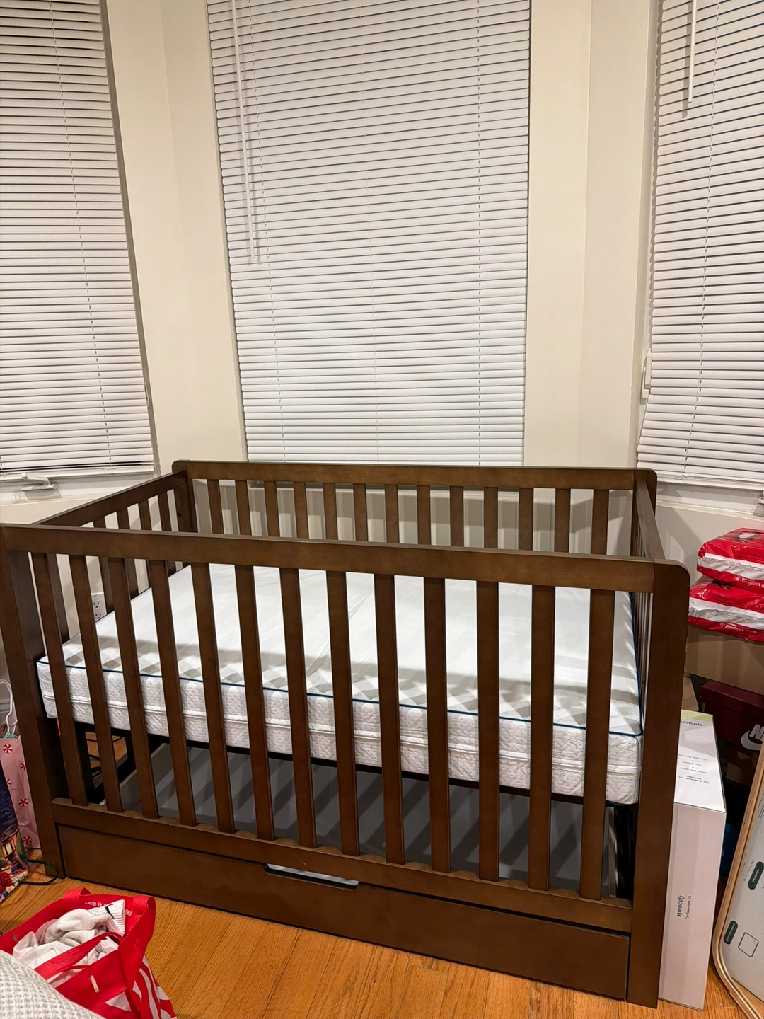 Carter's DaVinci Colby 4 in 1 Crib with Storage Walnut