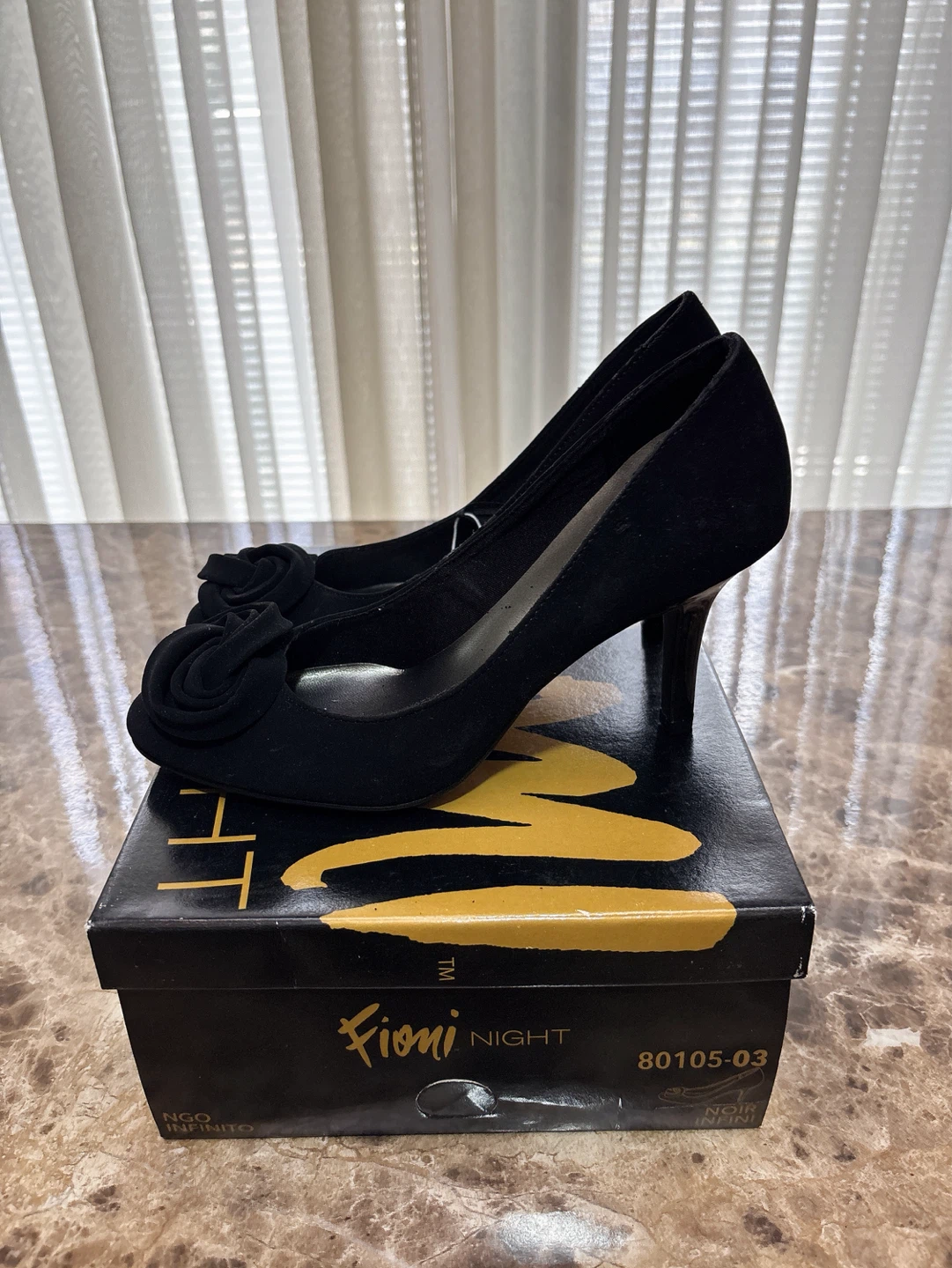Fioni Night Black Suede Rose Detail Heels Size 6 - photo 3