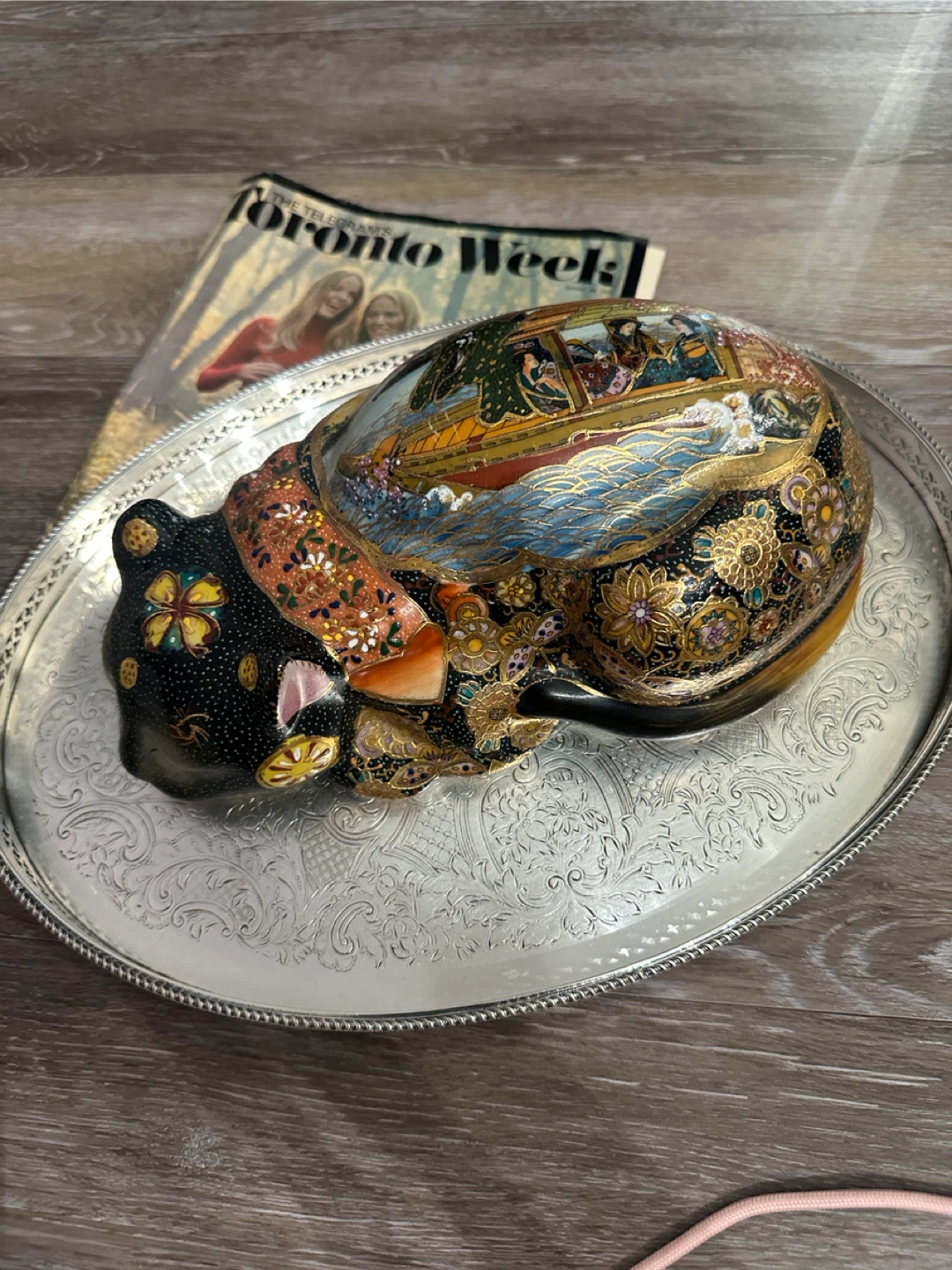 Vintage SATSUMA Ceramic Sleeping Cat Figurine