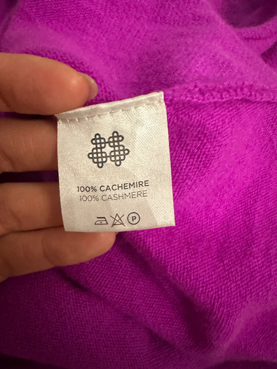 Kujten 100% Cashmere V-Neck Sweater - Magenta - photo 5