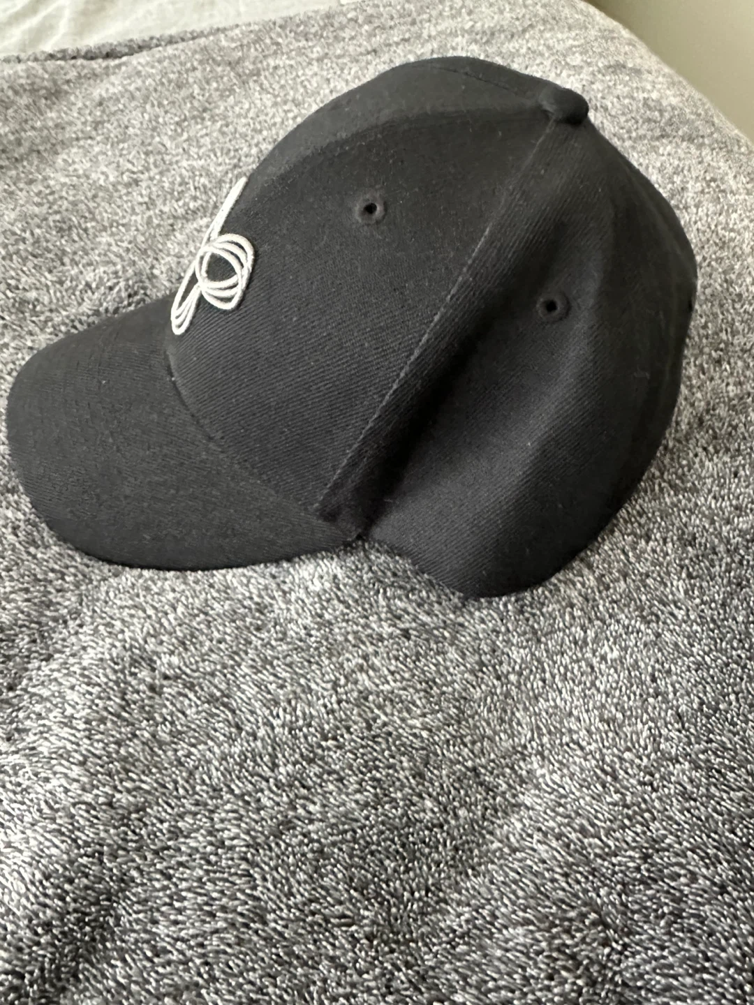 *Moving Sale* TNA baseball cap - photo 2