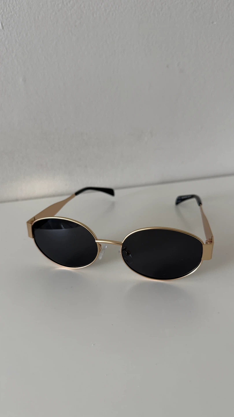 New Retro Oval Sunglasses –  (UV400 Protection) - photo 2