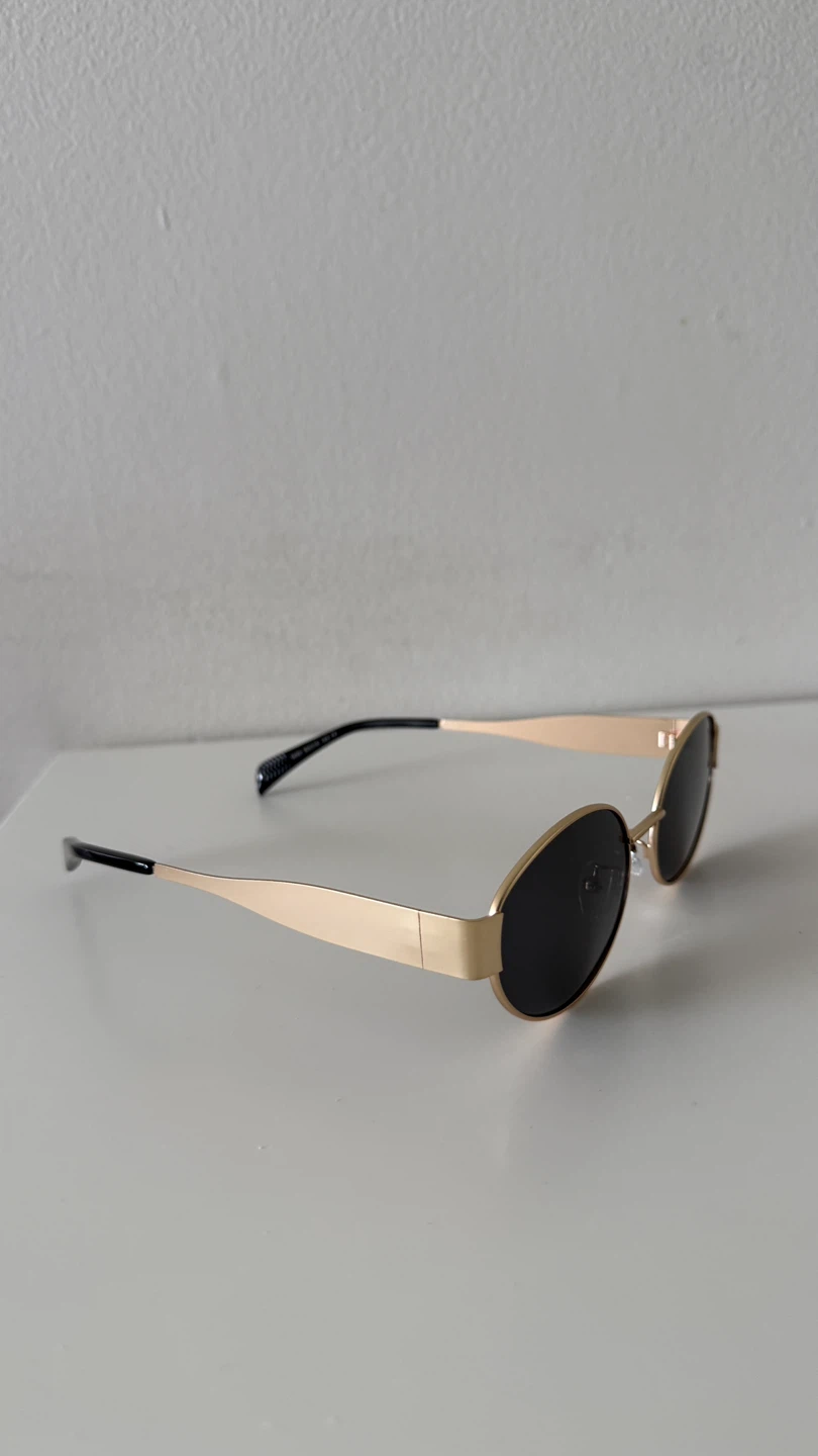 New Retro Oval Sunglasses –  (UV400 Protection) - photo 4