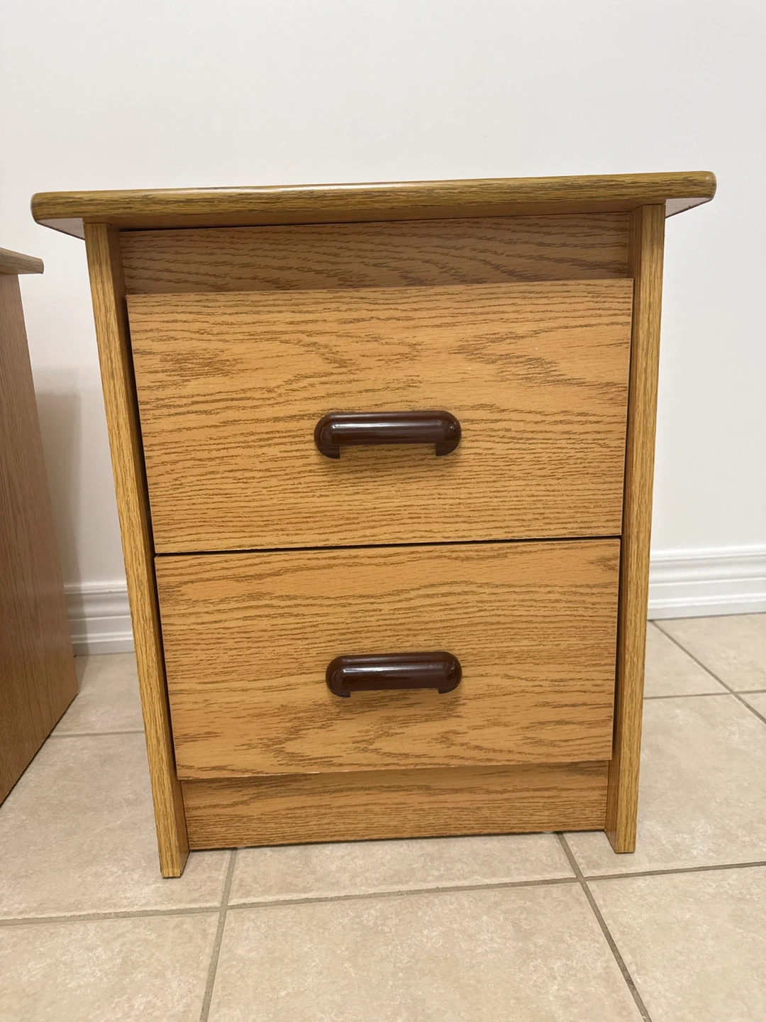 Oak Finish 2-Drawer Nightstand - photo 2