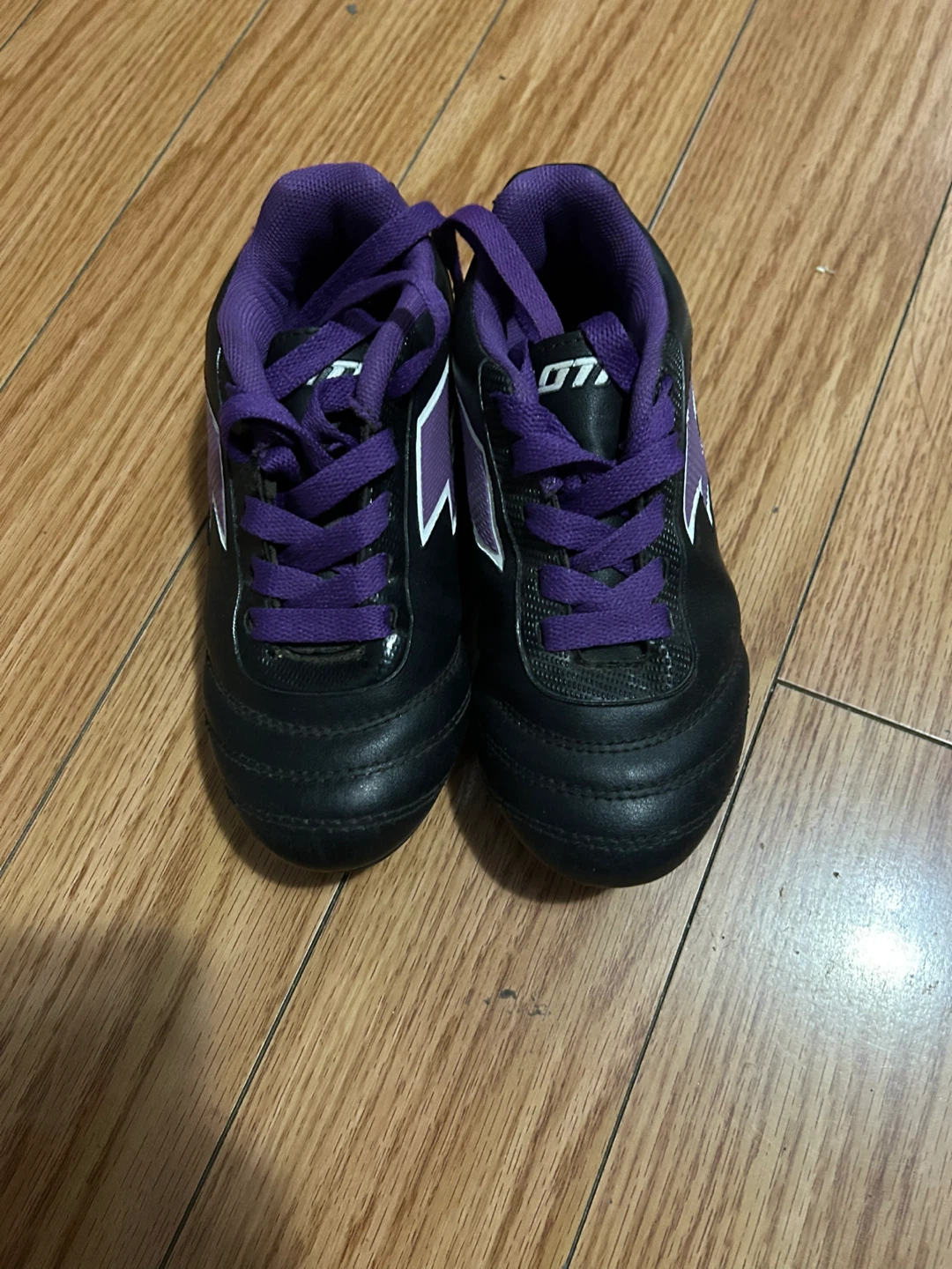 Size 11 Kids Lotto Soccer Cleats - Black/Purple - photo 3