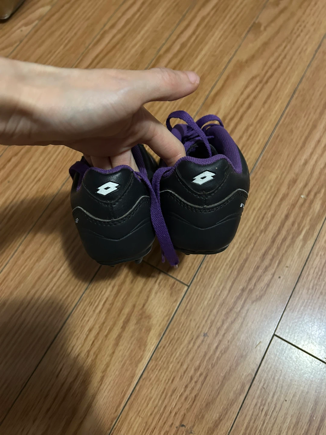 Size 11 Kids Lotto Soccer Cleats - Black/Purple - photo 4