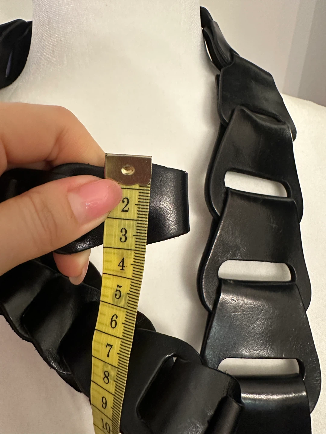 Black Leather Statement Belt with Silver Ring Buckle - photo 5