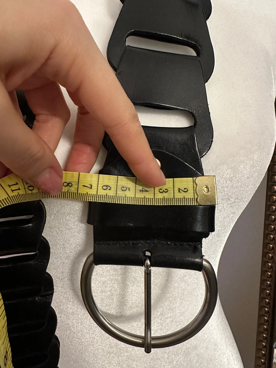 Black Leather Statement Belt with Silver Ring Buckle - photo 4