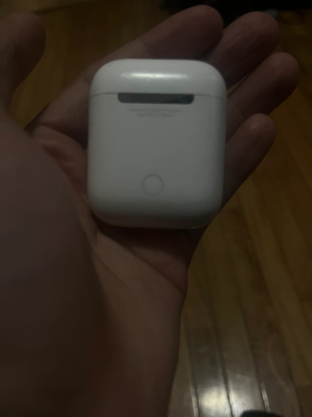 Apple AirPods (2nd Generation) Charging Case - White - photo 2