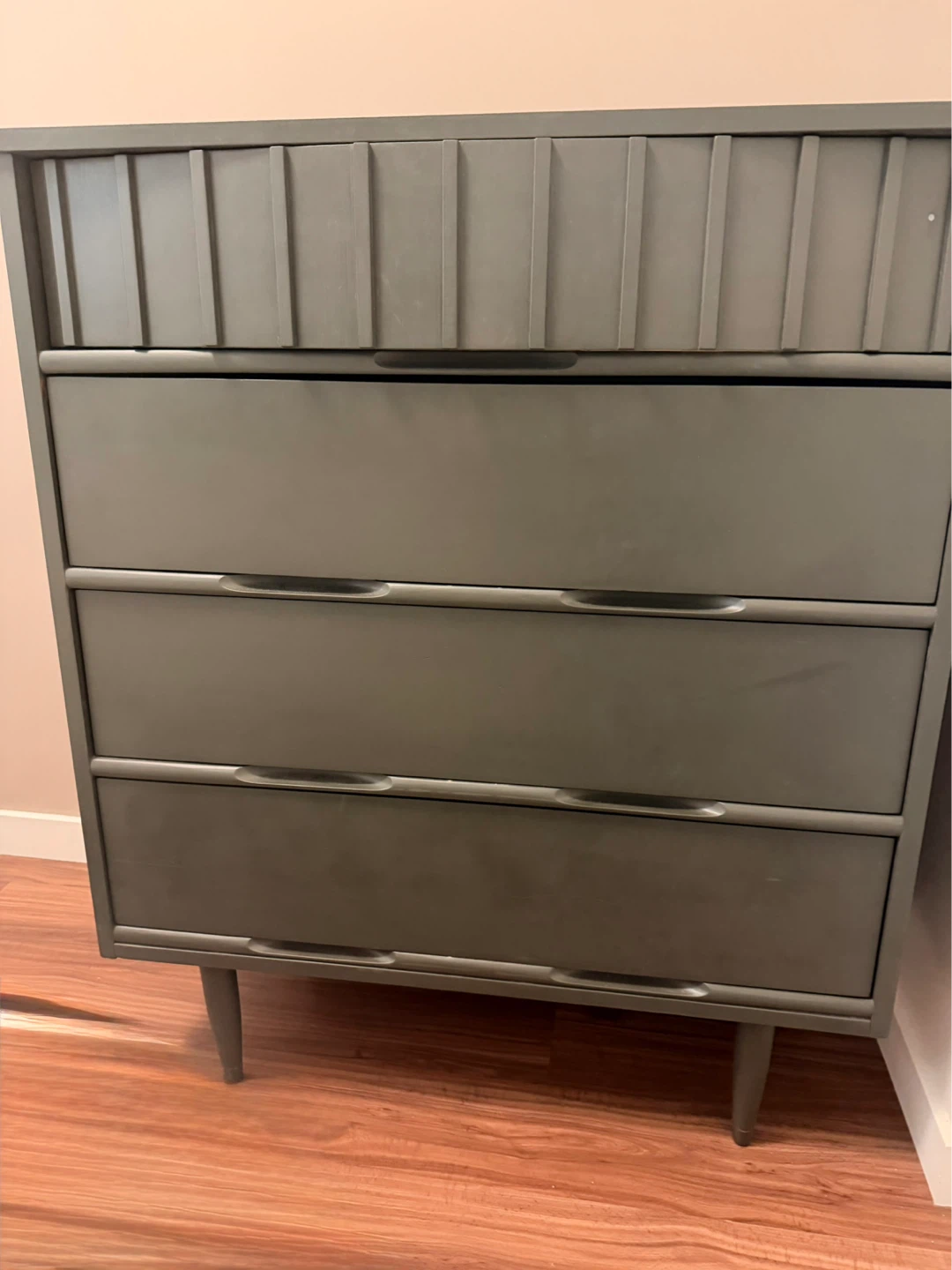 Greyish-Green 5-Drawer Dresser