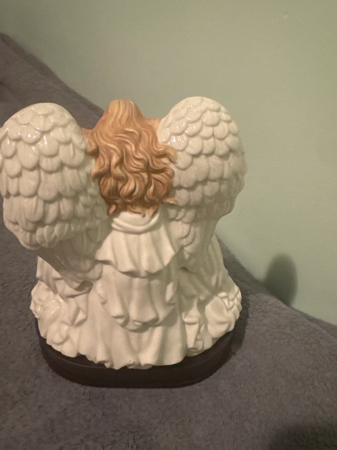 Ceramic Nativity Scene with Angel - photo 2