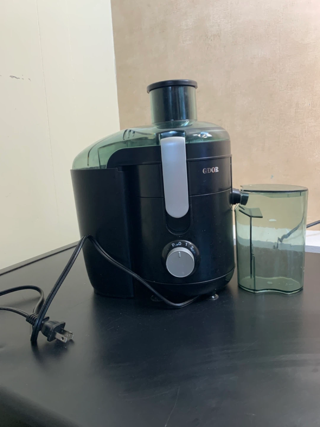GDOR Centrifugal Juicer JE2003 - Black