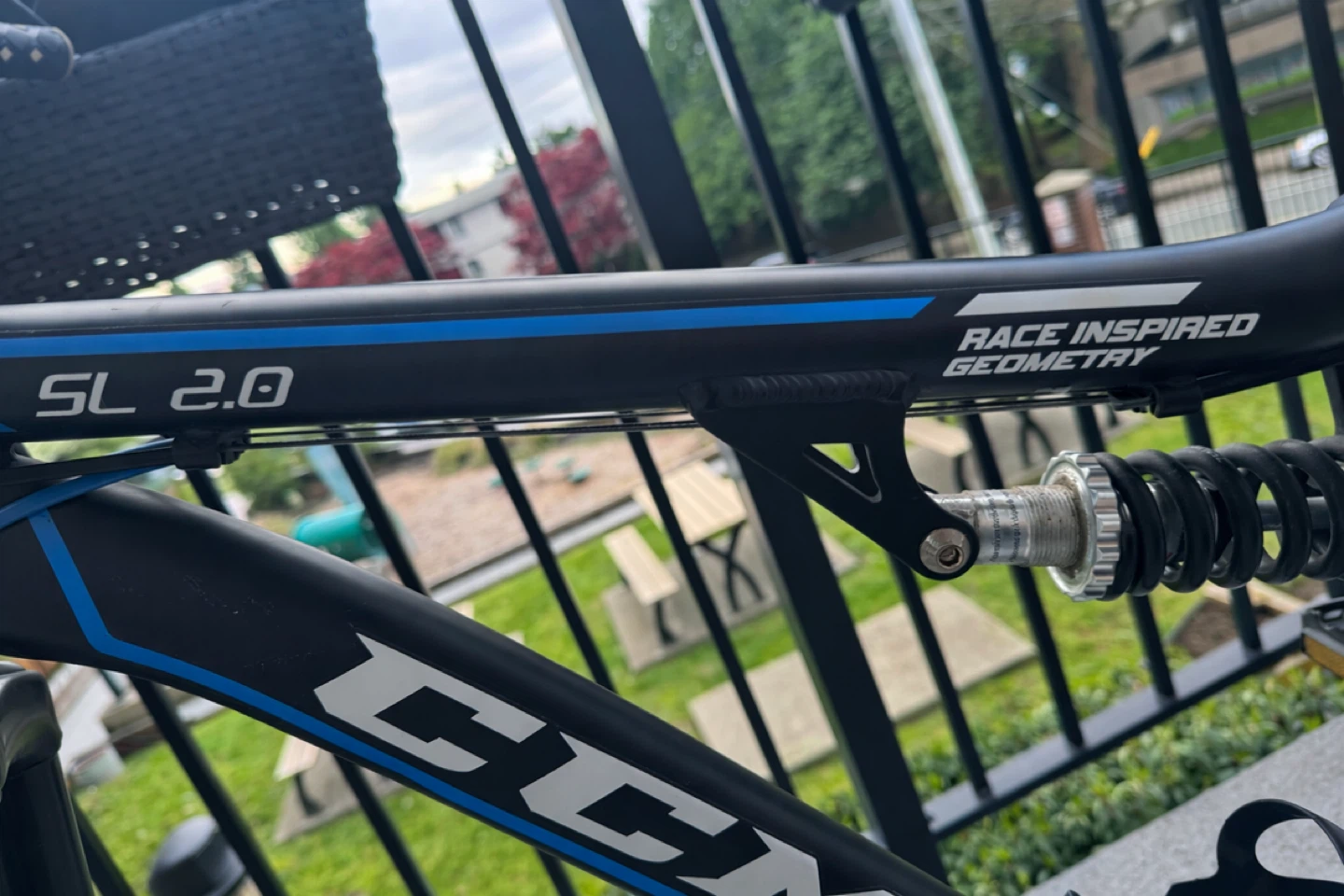 CCM SL 2.0 Full Suspension Mountain Bike - photo 2