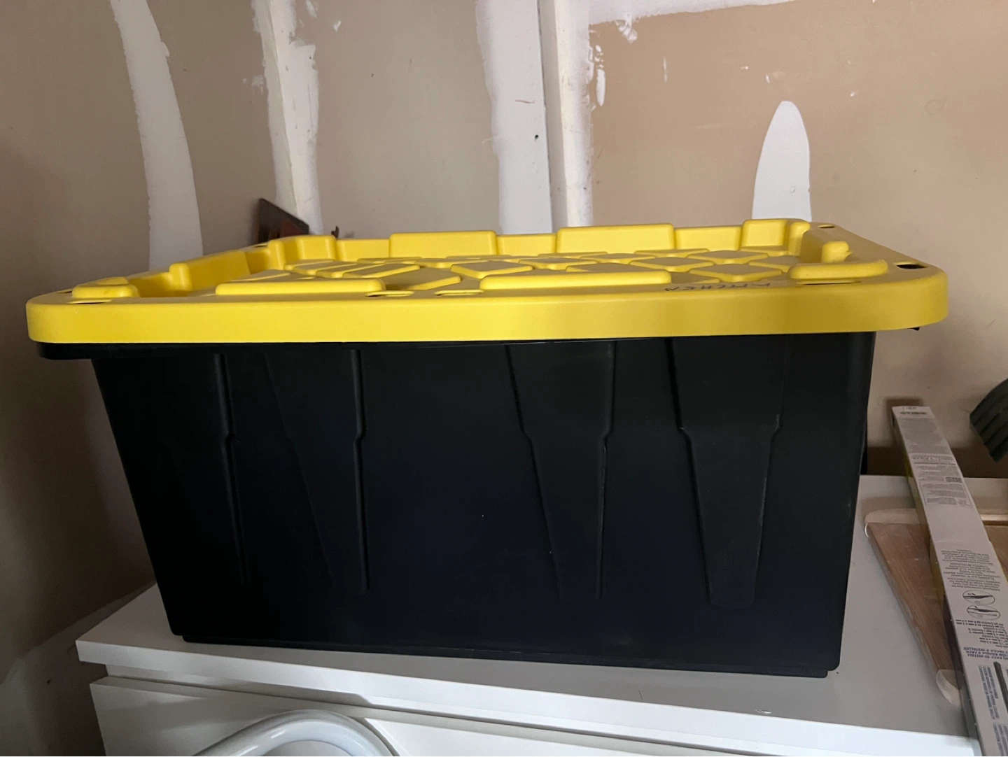HDX Tough Tote 64 Litre Storage Bin with Lid - photo 2