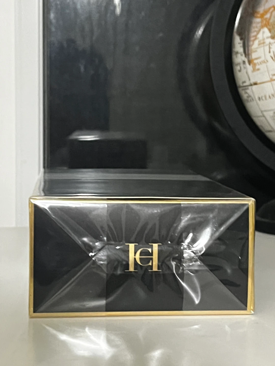 Carolina Herrera Good Girl Eau de Parfum Natural Spray 80ml - photo 3