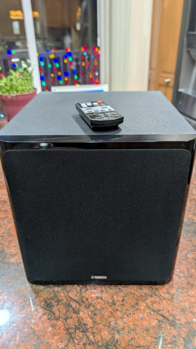 Yamaha YAS-203 Soundbar with Subwoofer