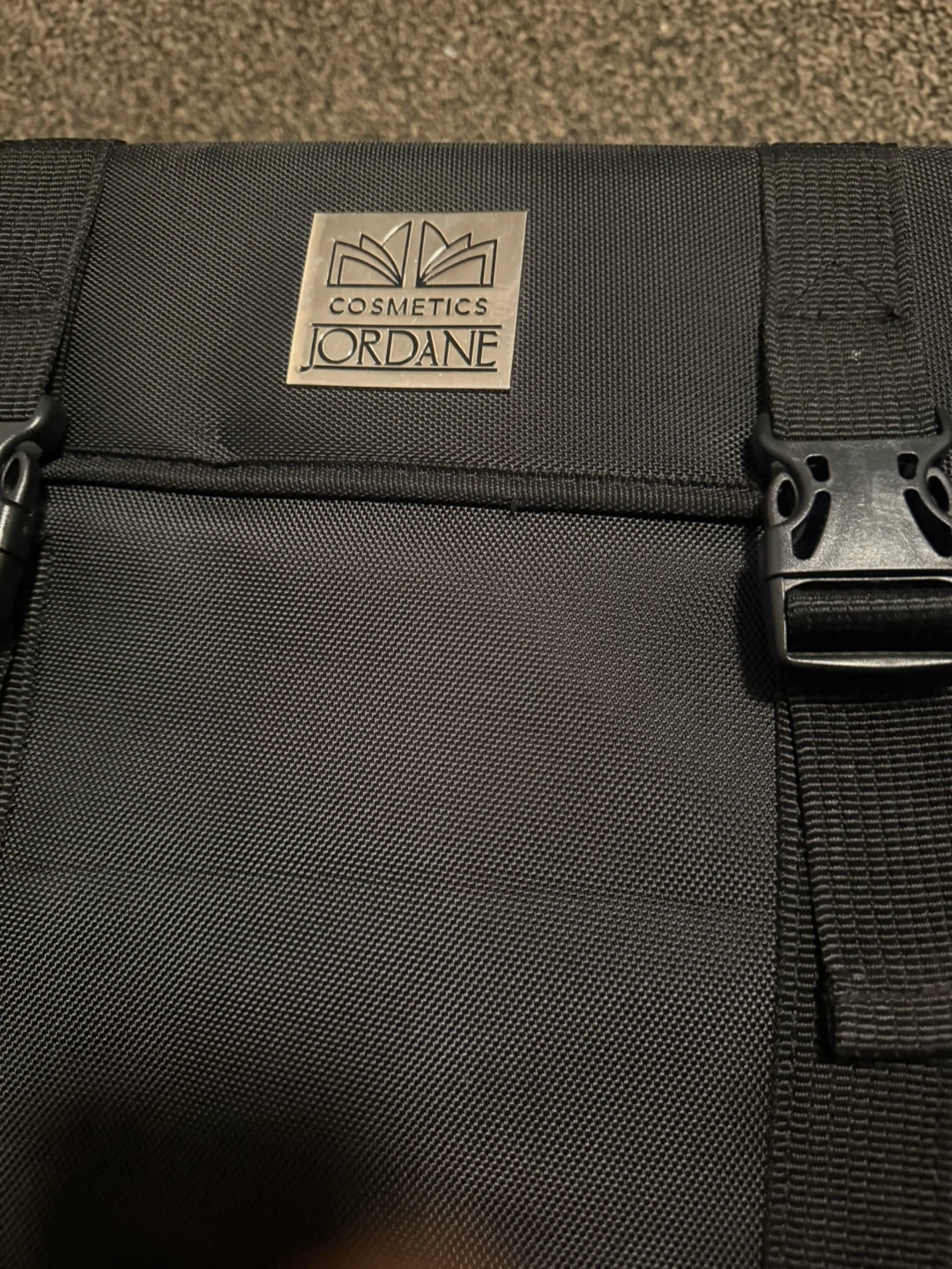 Jordane Cosmetics Rolling Makeup Train Case - photo 2