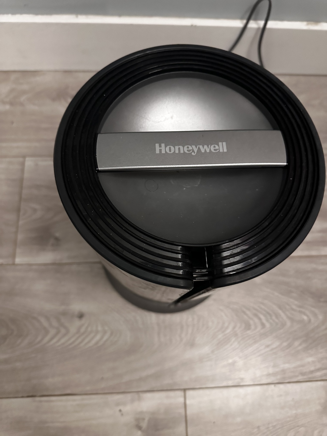 Honeywell Air Purifier - photo 3
