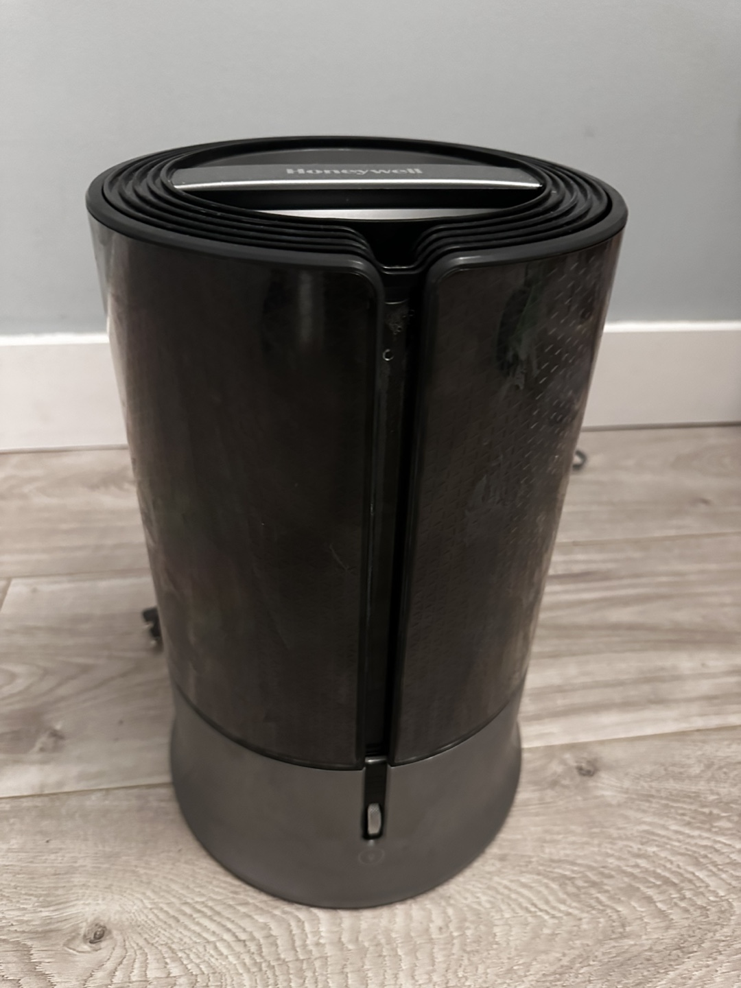 Honeywell Air Purifier - photo 2