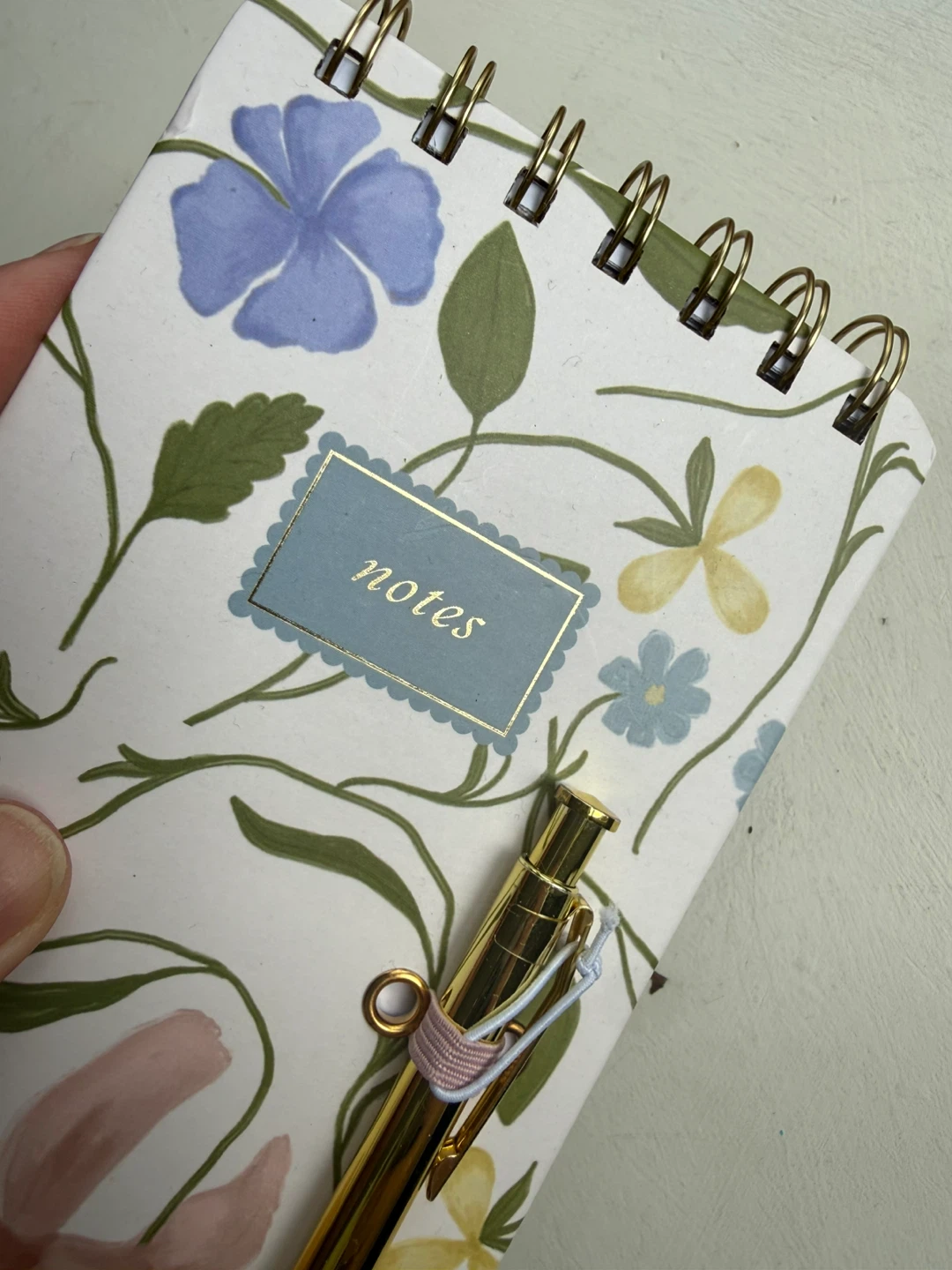 Brand new notebook w/ gold pen - photo 3