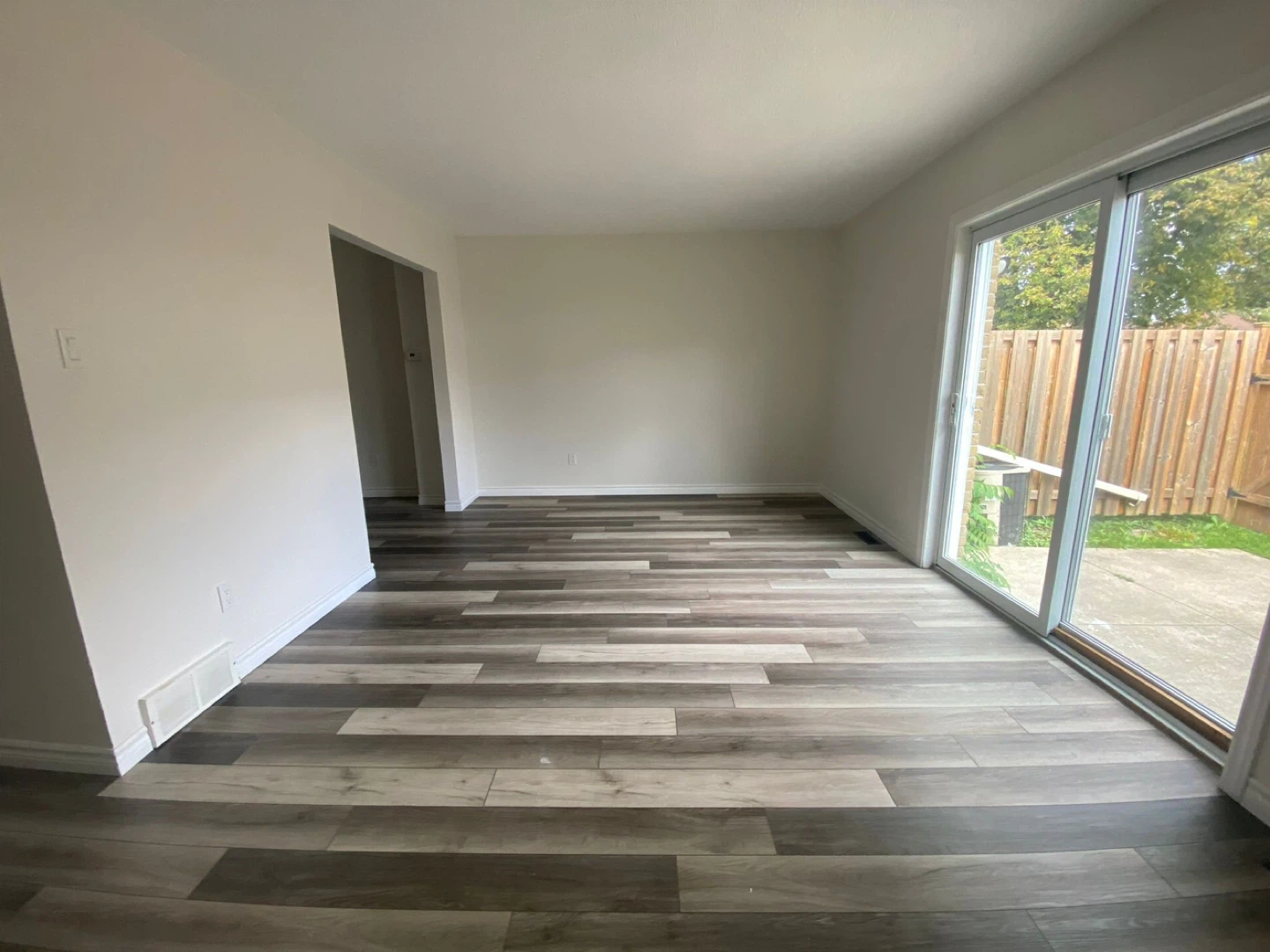 FOR RENT - Townhouse - photo 4