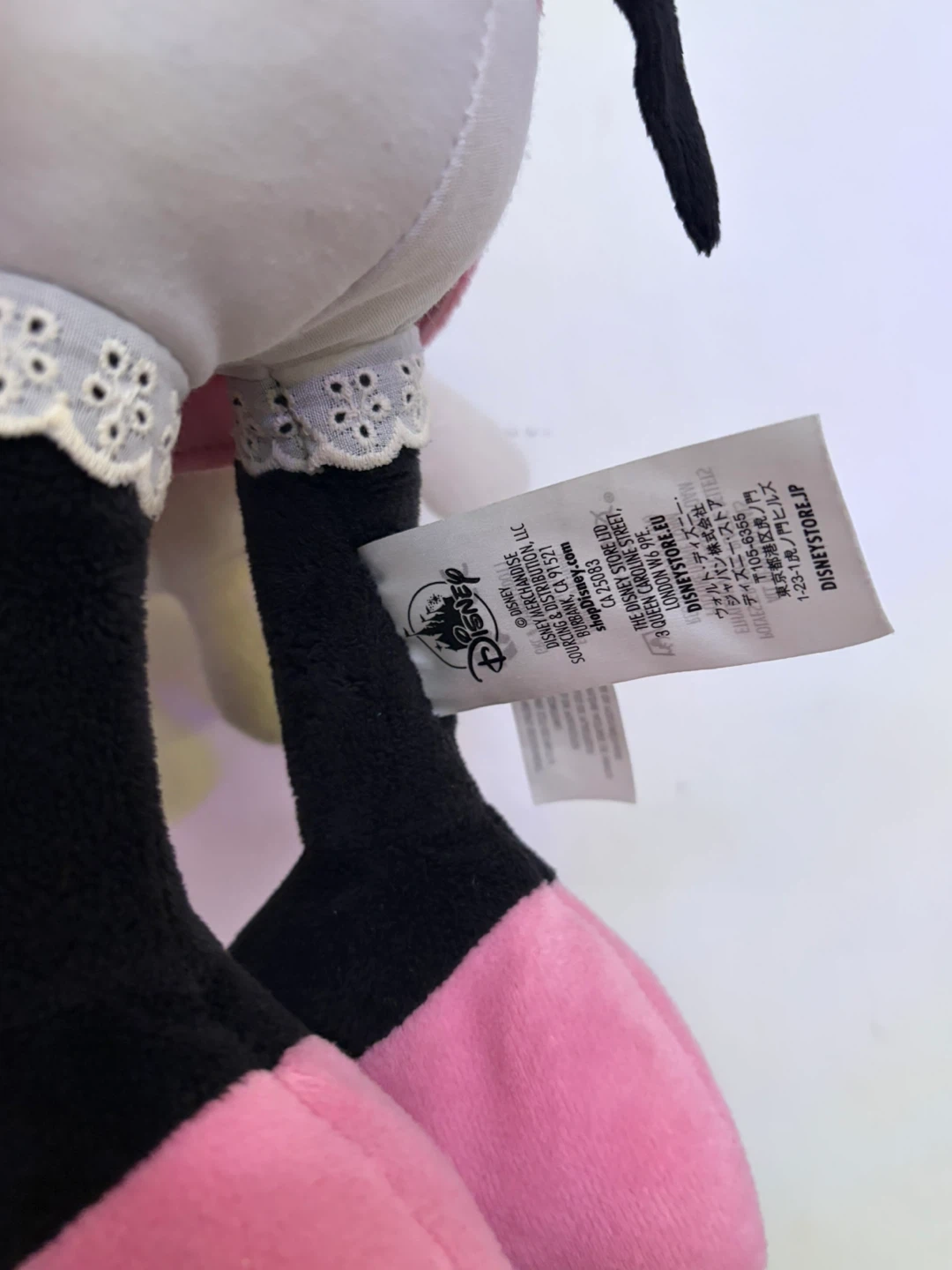 Minnie Mouse plush - photo 4