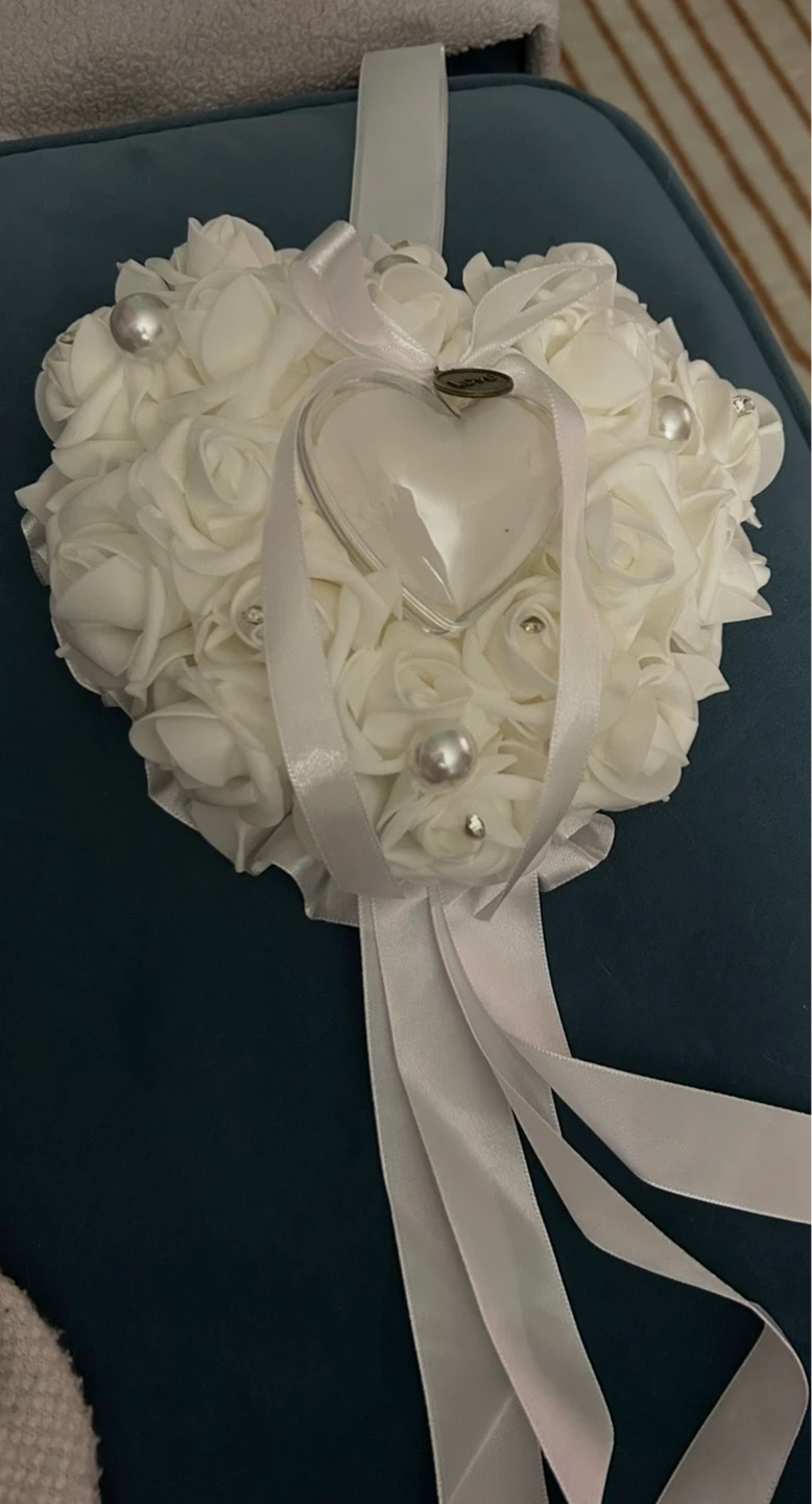 White Rose Heart Hanging Decoration