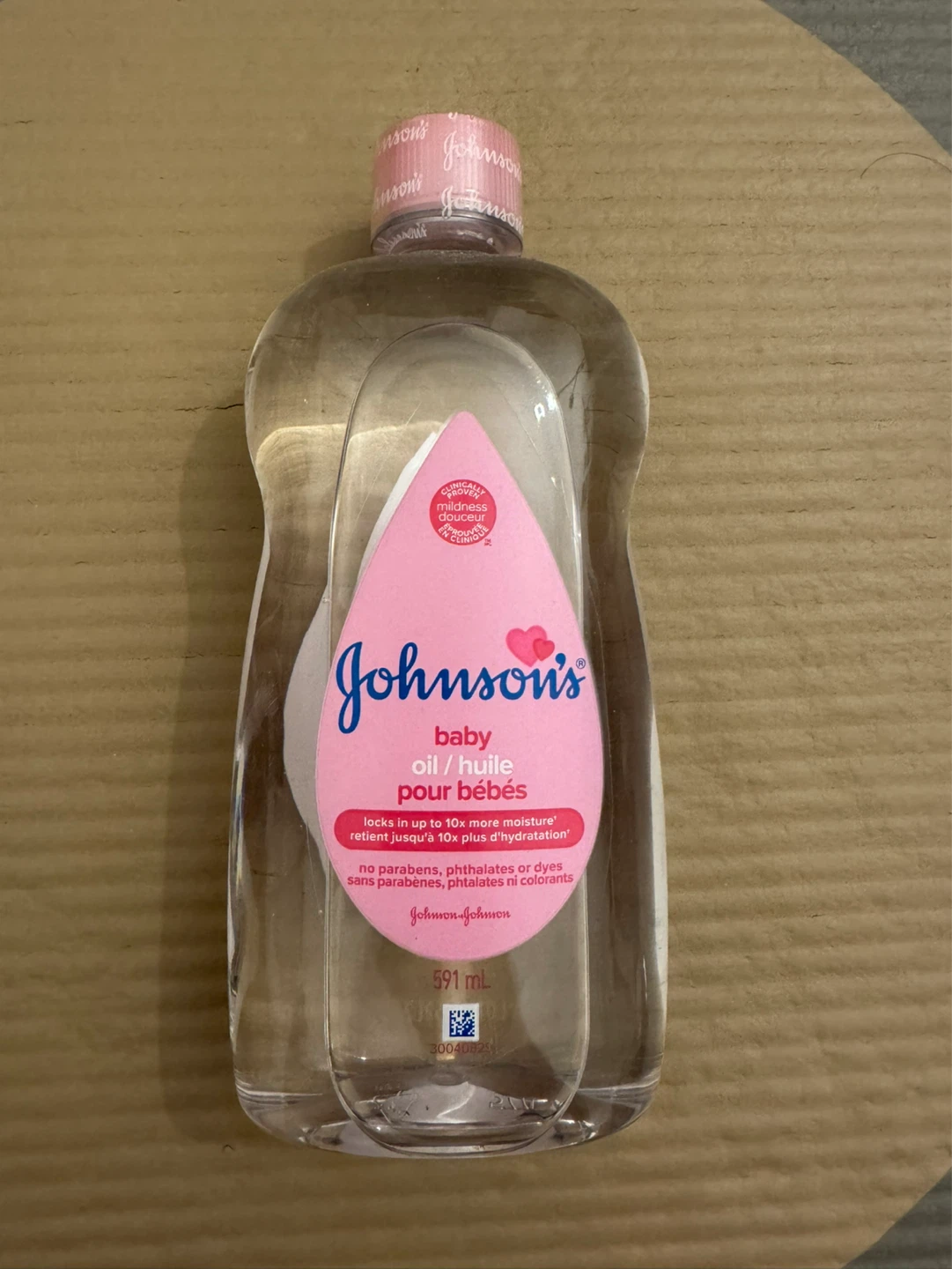 Johnson's Baby Oil for Dry Skin 591 mL