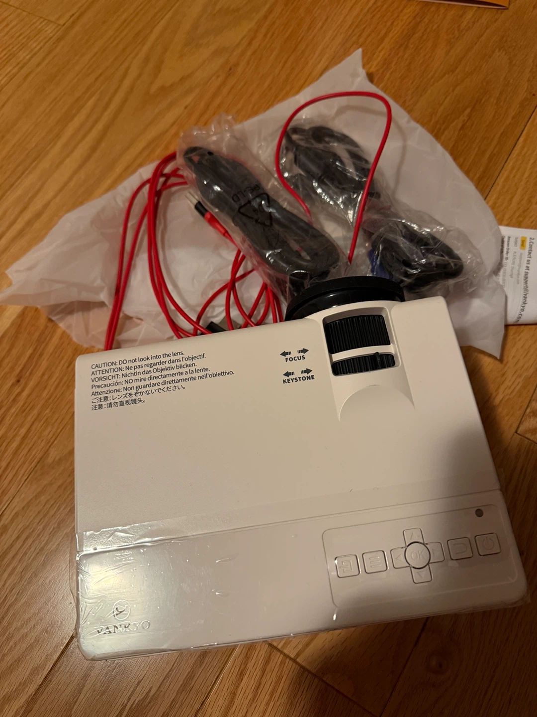 VANKYO Leisure 3 Pro Portable Projector with Carrying Case