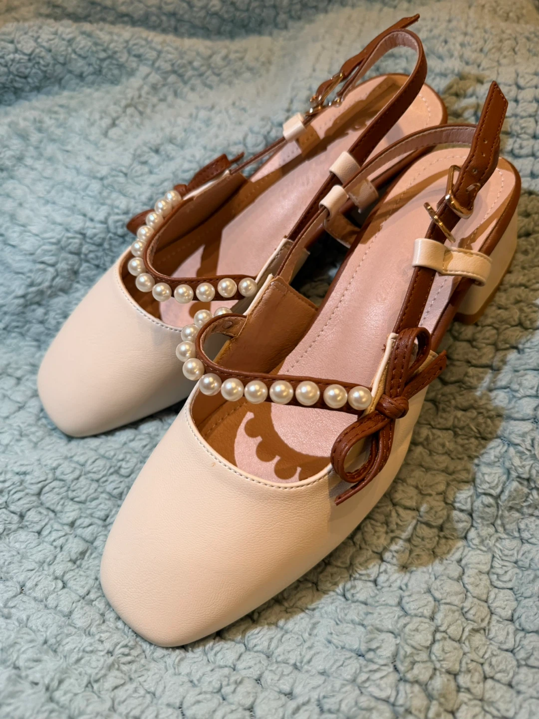 NEW!size 38 Women faux pearl & bow square toe heeled shoes - photo 2
