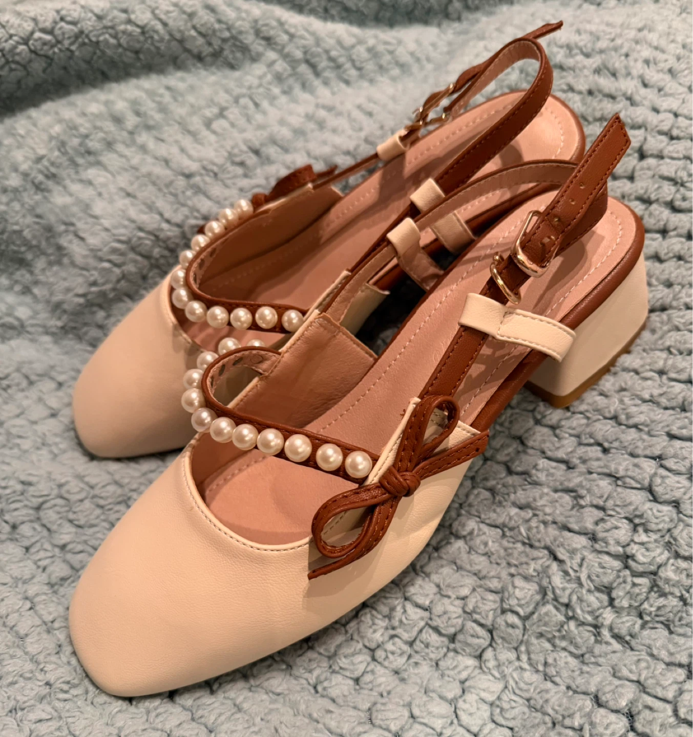 NEW!size 38 Women faux pearl & bow square toe heeled shoes