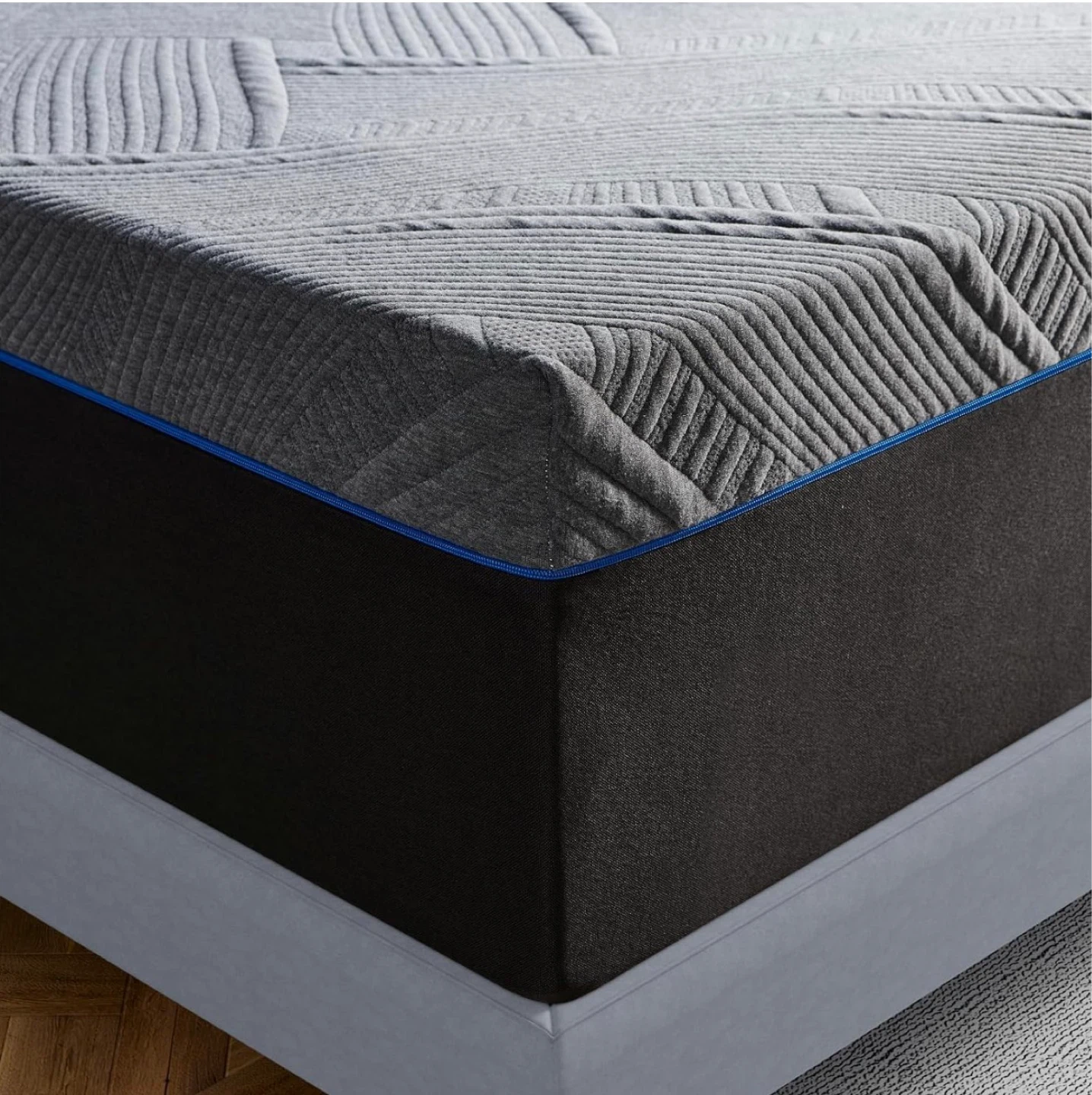 10-Inch queen medium Hybrid Mattress - photo 2