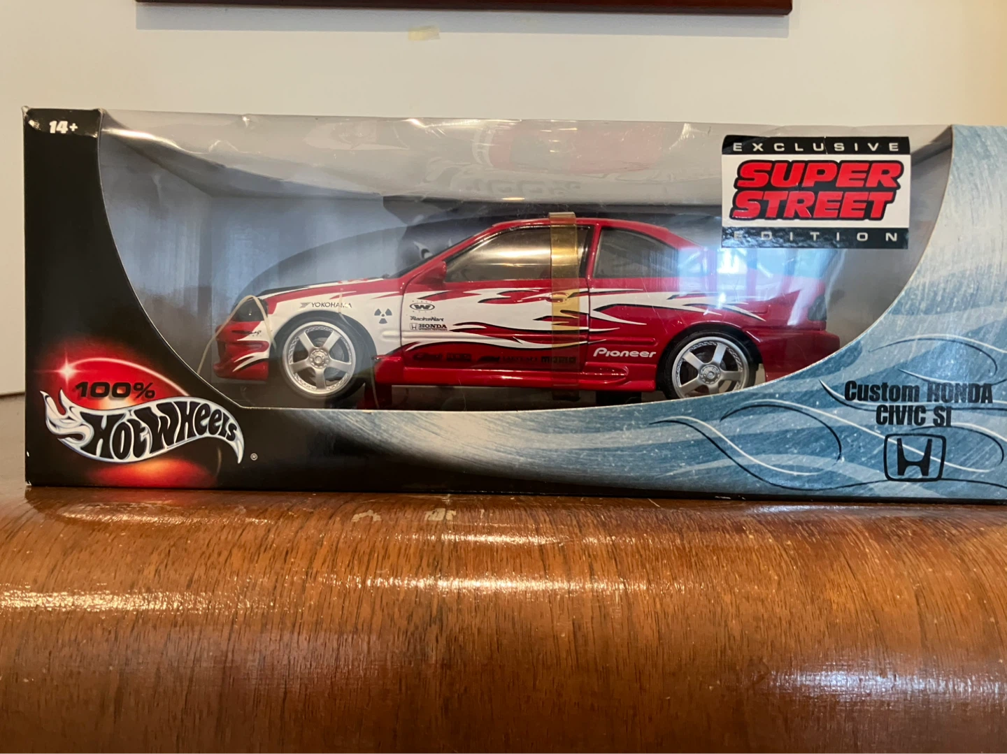 Hot Wheels Exclusive Super Street Edition Custom Honda Civic Si - photo 4
