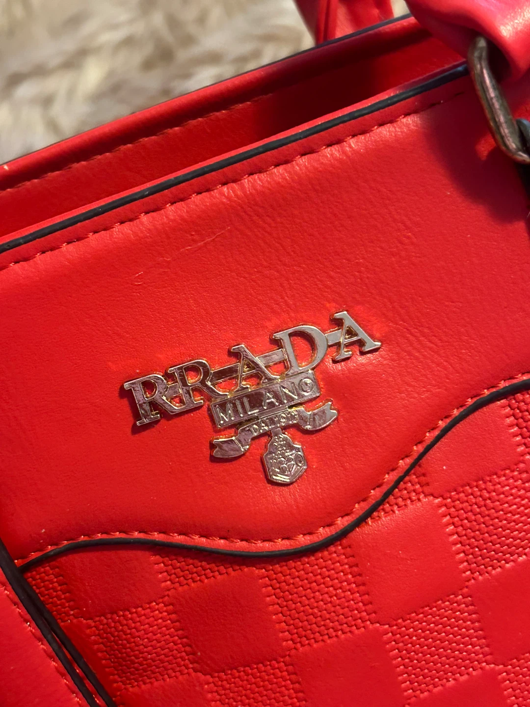Prada Red Checkered Leather Handbag - photo 3