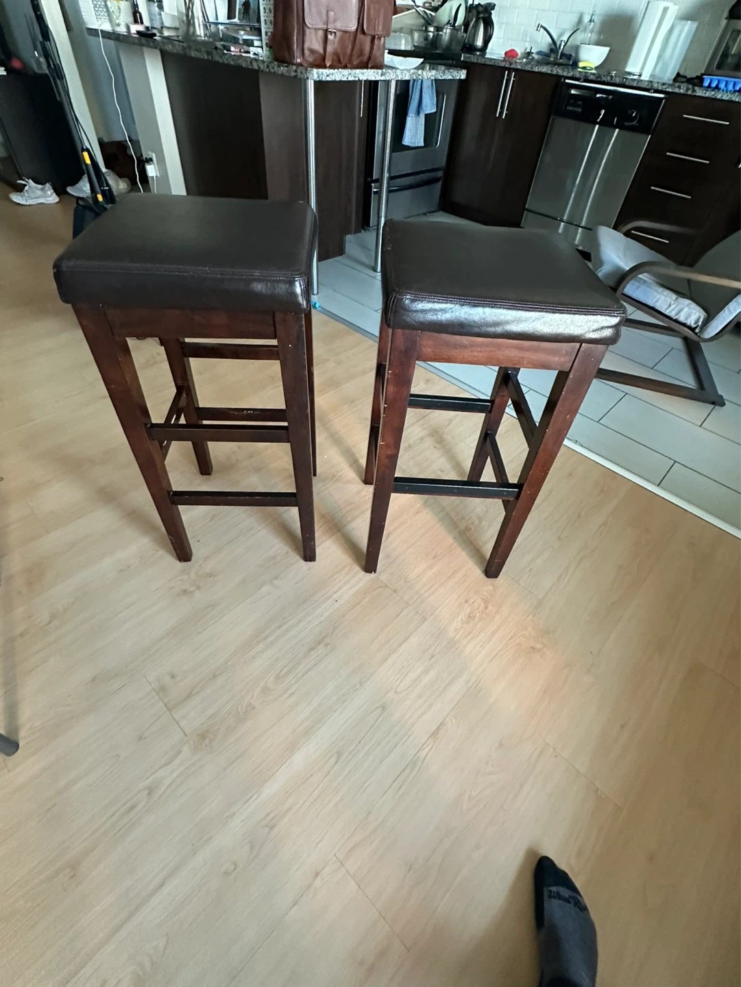 2x Dark Brown Faux Leather Bar Stools - photo 4