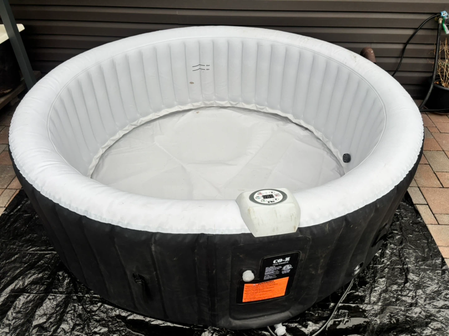 FINAL PRICE DROP-  CO-Z Inflatable Hot Tub Spa - photo 3