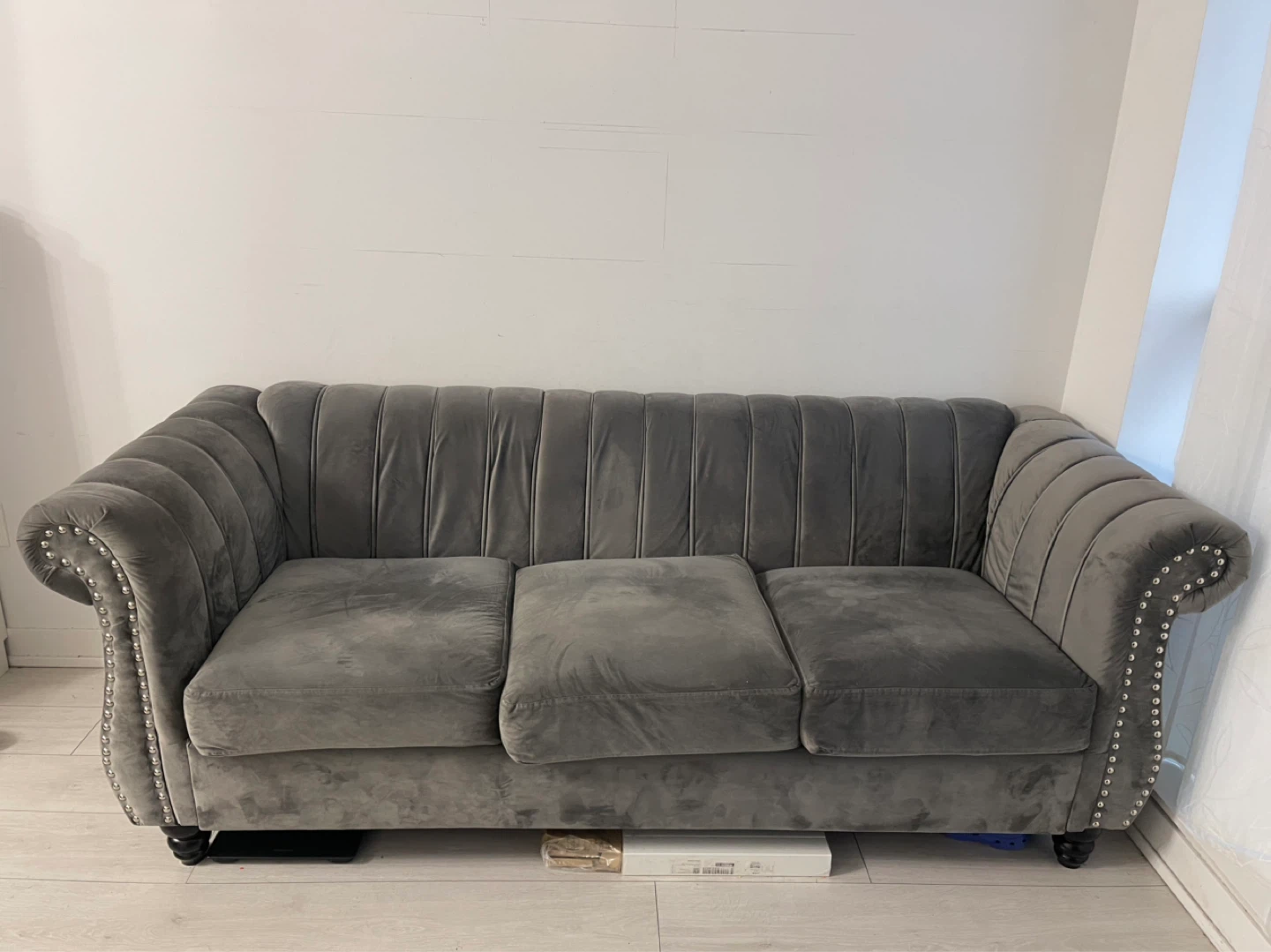 Grey Velvet Chesterfield Sofa - photo 2