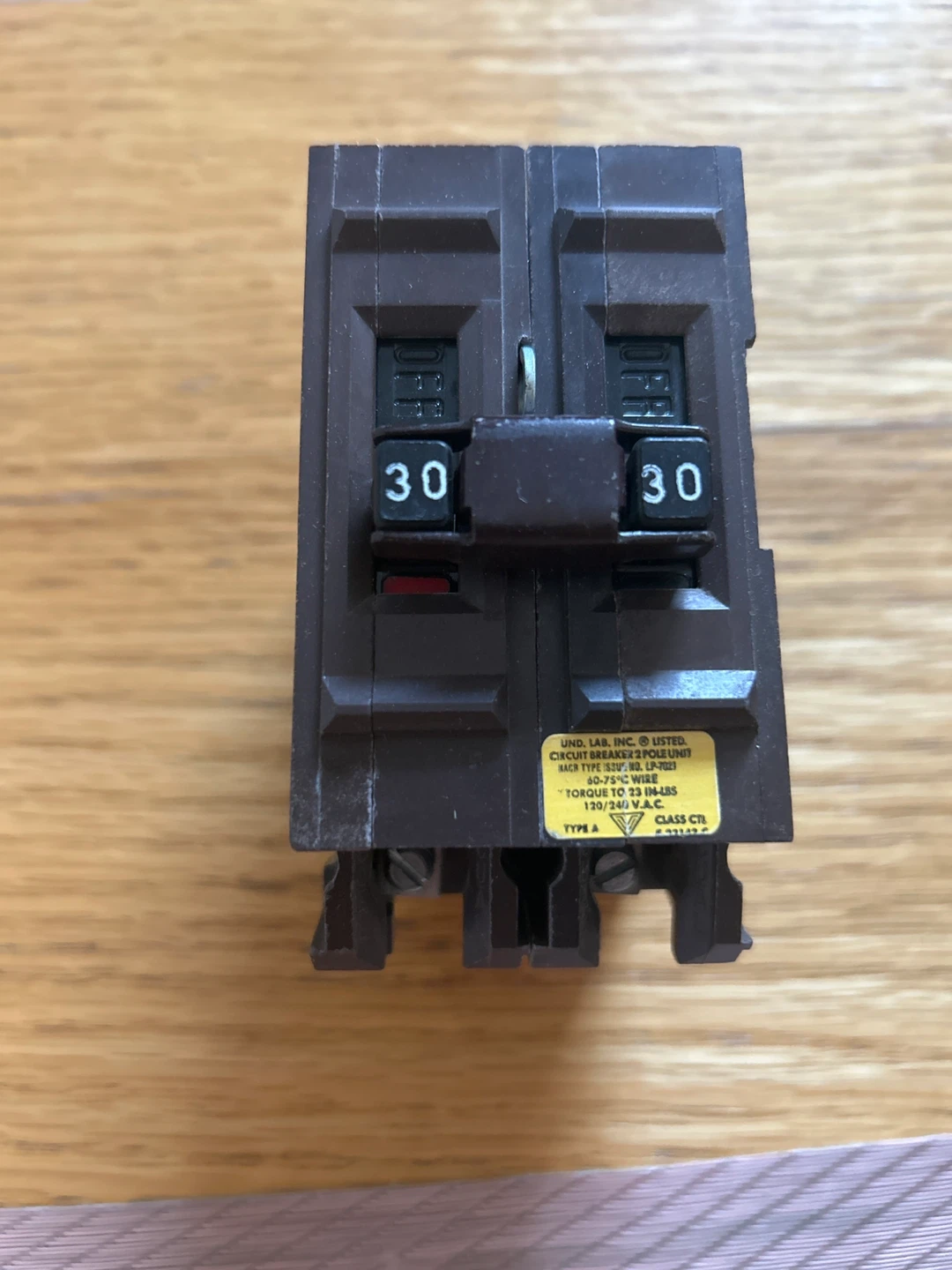 Square D 30 Amp 240V Double Pole Circuit Breaker - photo 2