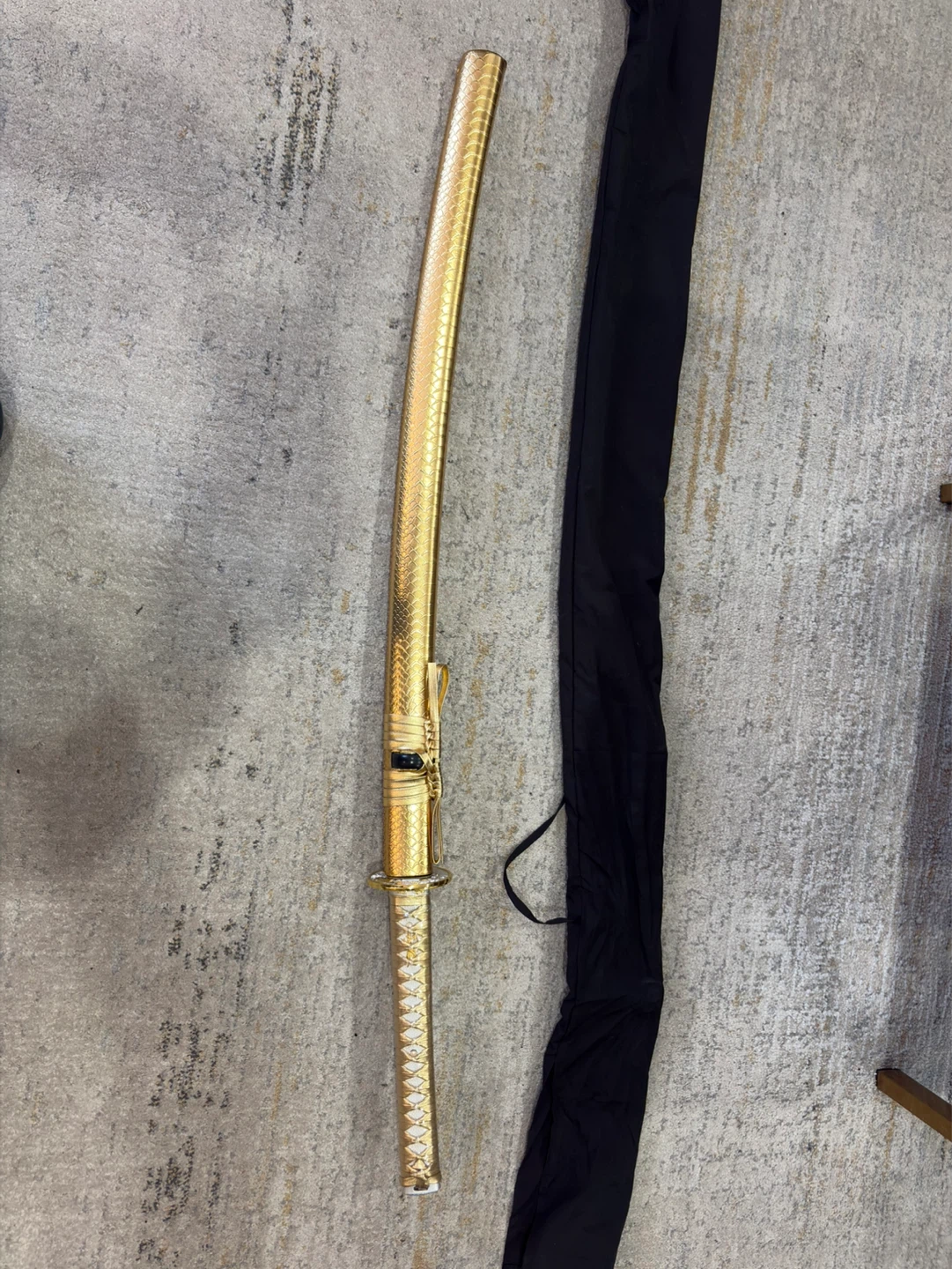 Decorative Katana Sword with Gold Scabbard and Black Cover - photo 3
