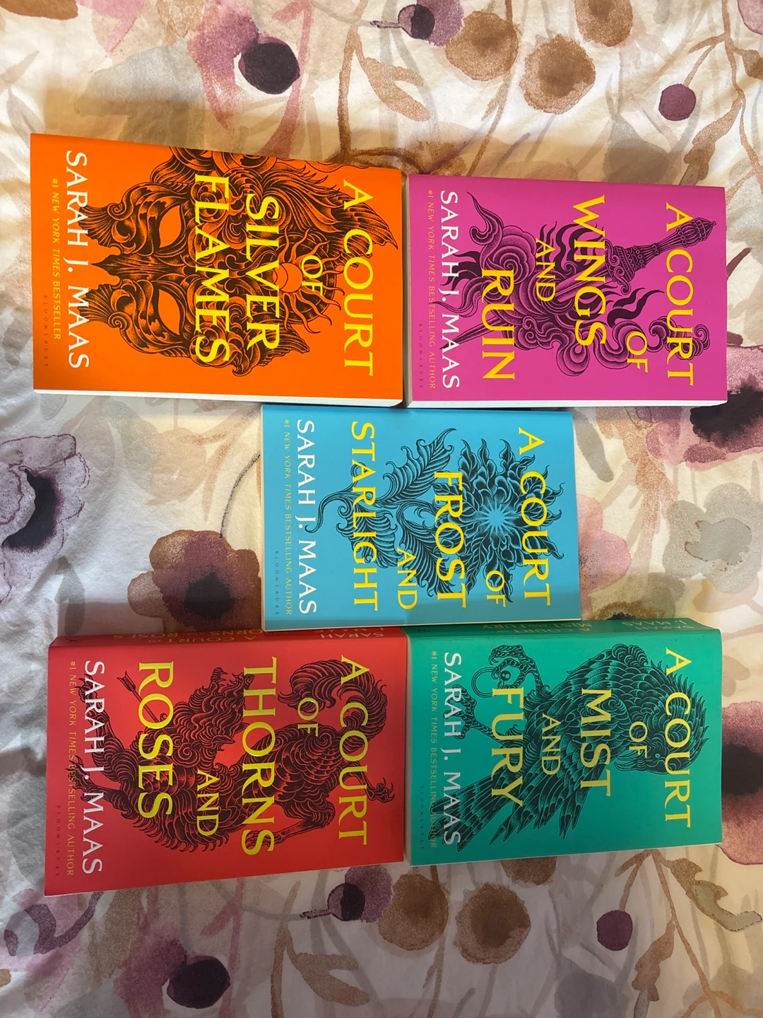 Full series a court of thorns and roses
