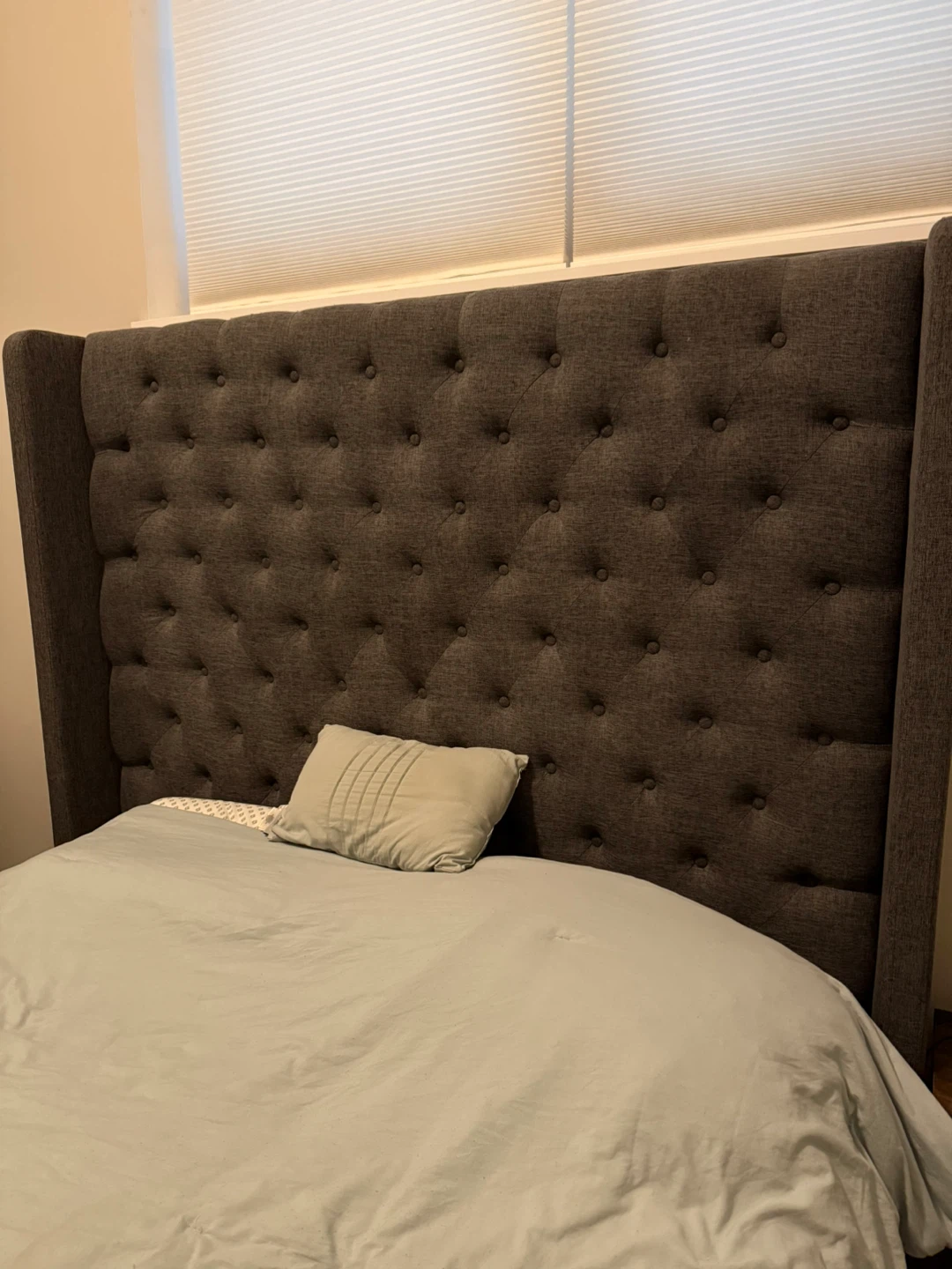 Queen Size Tufted Wingback Headboard and Bed Frame - photo 2