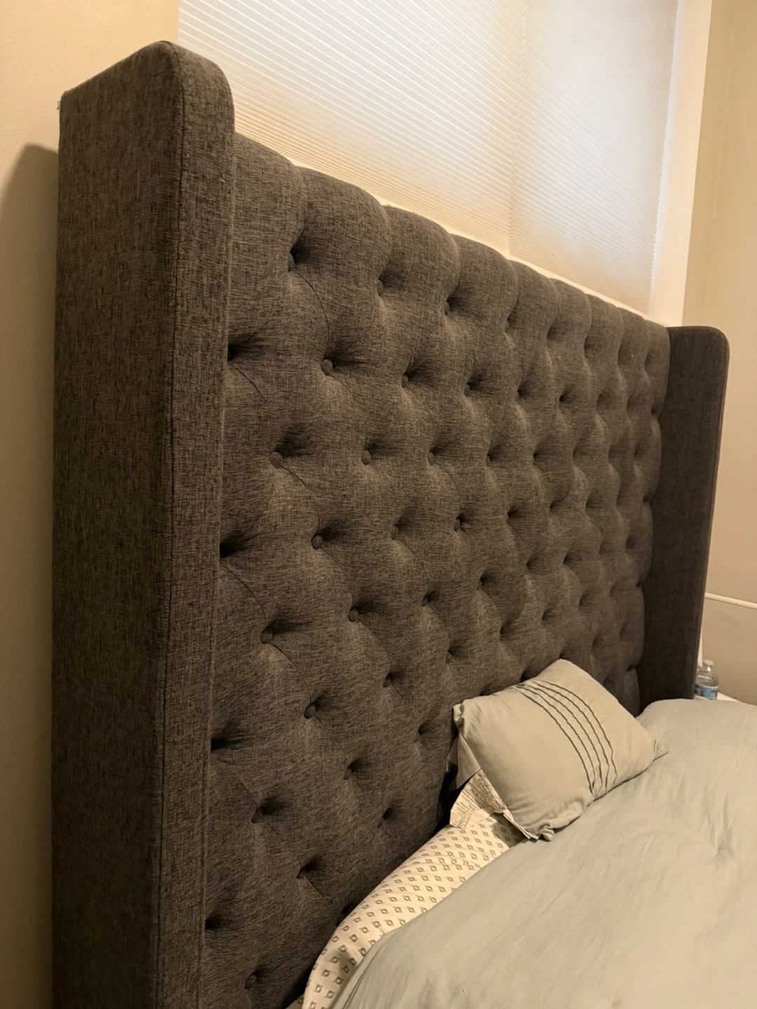 Queen Size Tufted Wingback Headboard and Bed Frame - photo 3